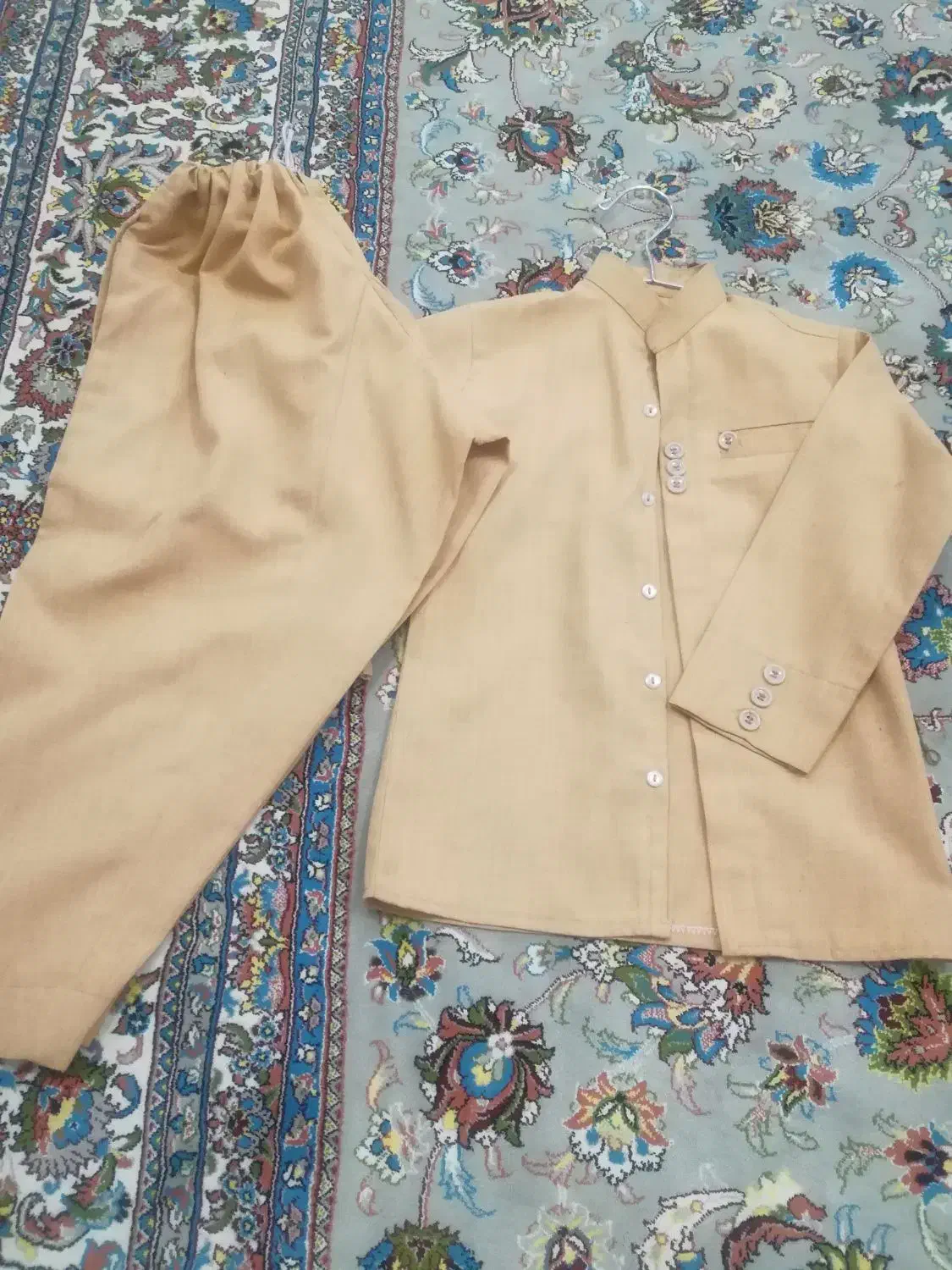 یک دست چخورانک نو|لباس|جوانرود, |دیوار