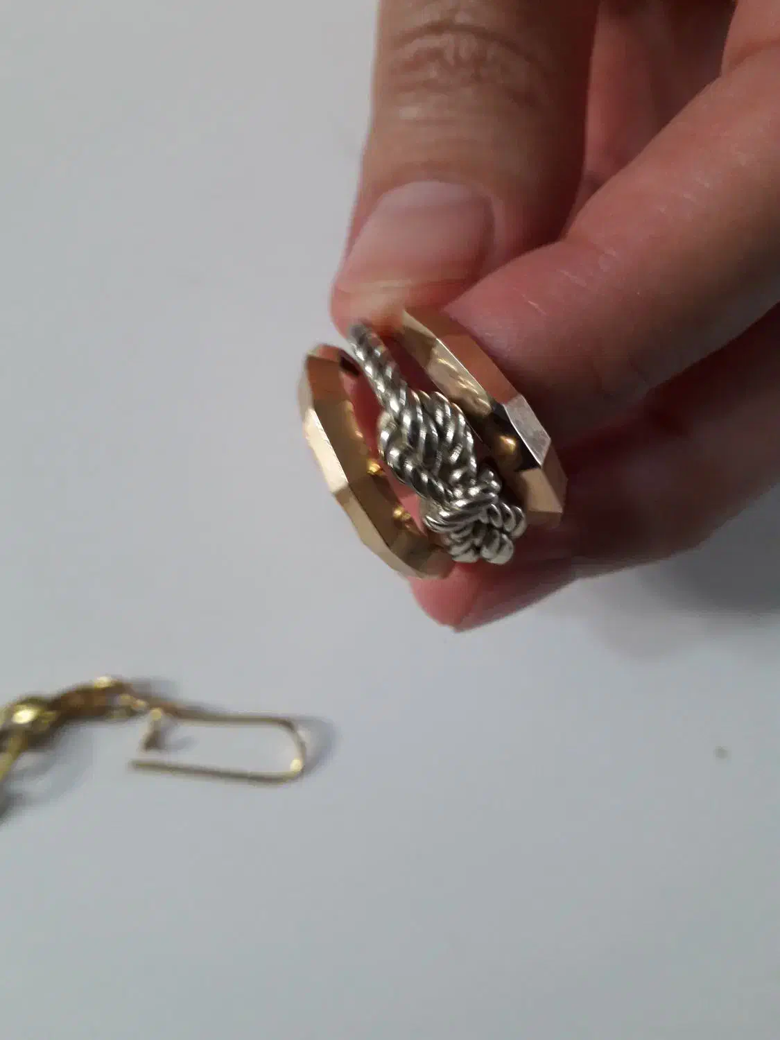 ۸ گرم طلا|جواهرات|دره شهر, |دیوار