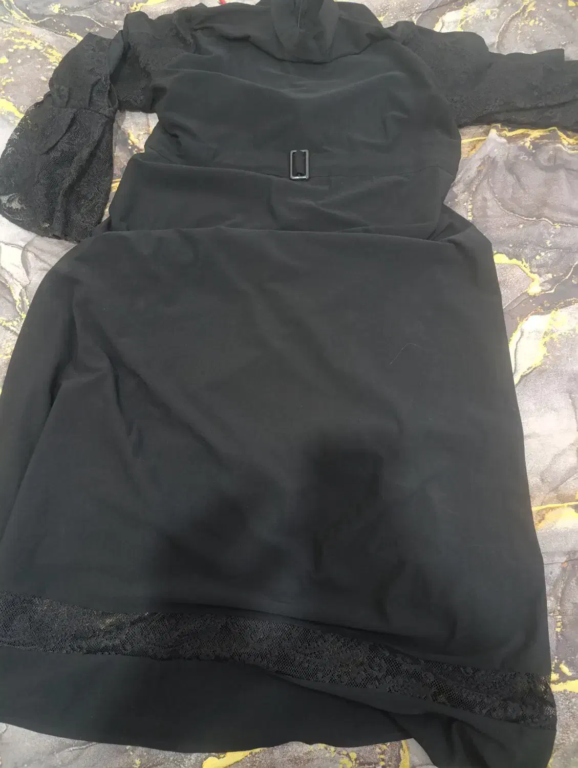 مانتوو عبا|لباس|سراوان, |دیوار