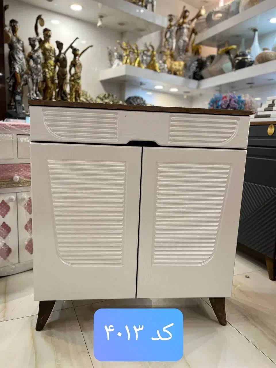 فروش جاکفشی چوبی سفید نو قیمت عالی|جاکفشی، کمد، دراور|بندرعباس, |دیوار