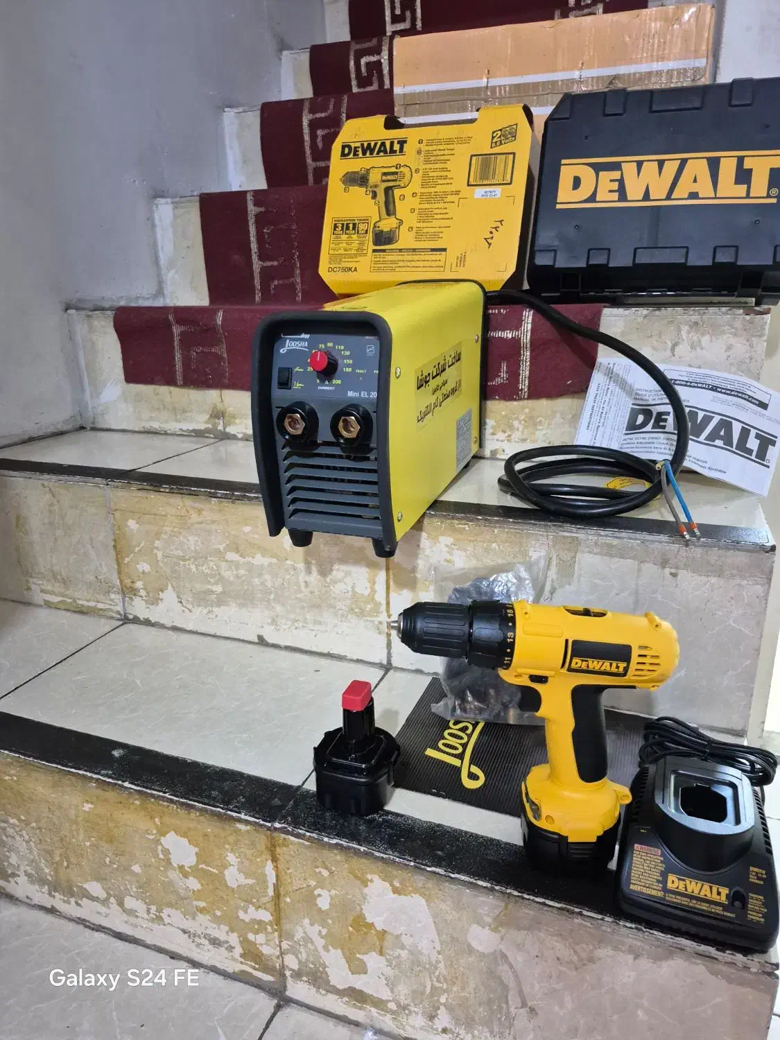 دلر شارژی دیوالت دستگاه جوش گام ۲۰۱تولید۹۱نو آکبند|ابزارآلات|تهران, توحید|دیوار