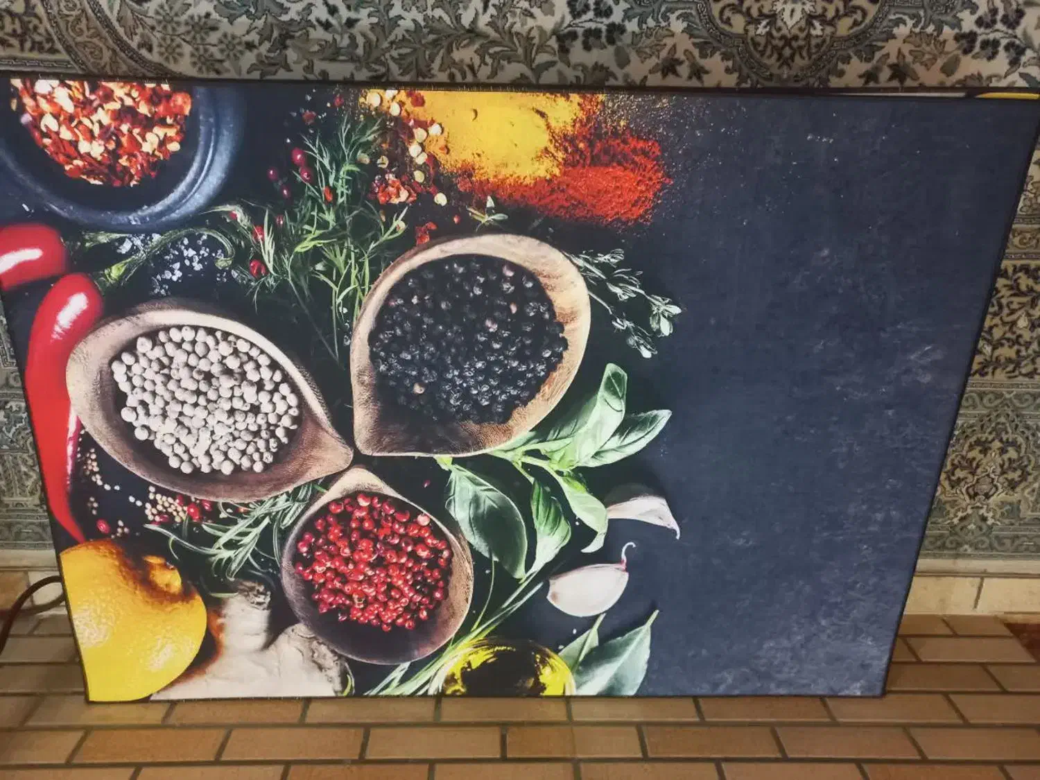 فرشینه پشت چرمی خارجی|فرش|قم, عربستان|دیوار