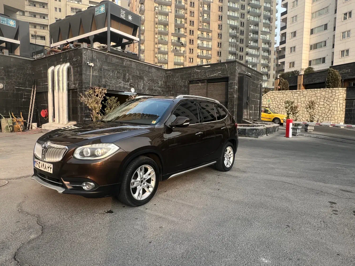 برلیانس وی فایو|خودرو سواری و وانت|تهران, شهرک محلاتی|دیوار