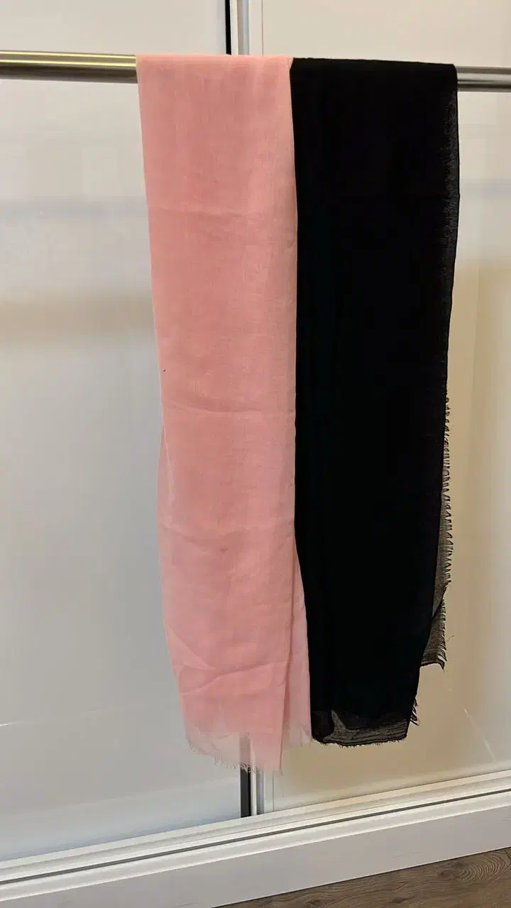 روسری|لباس|سیلوانه, |دیوار