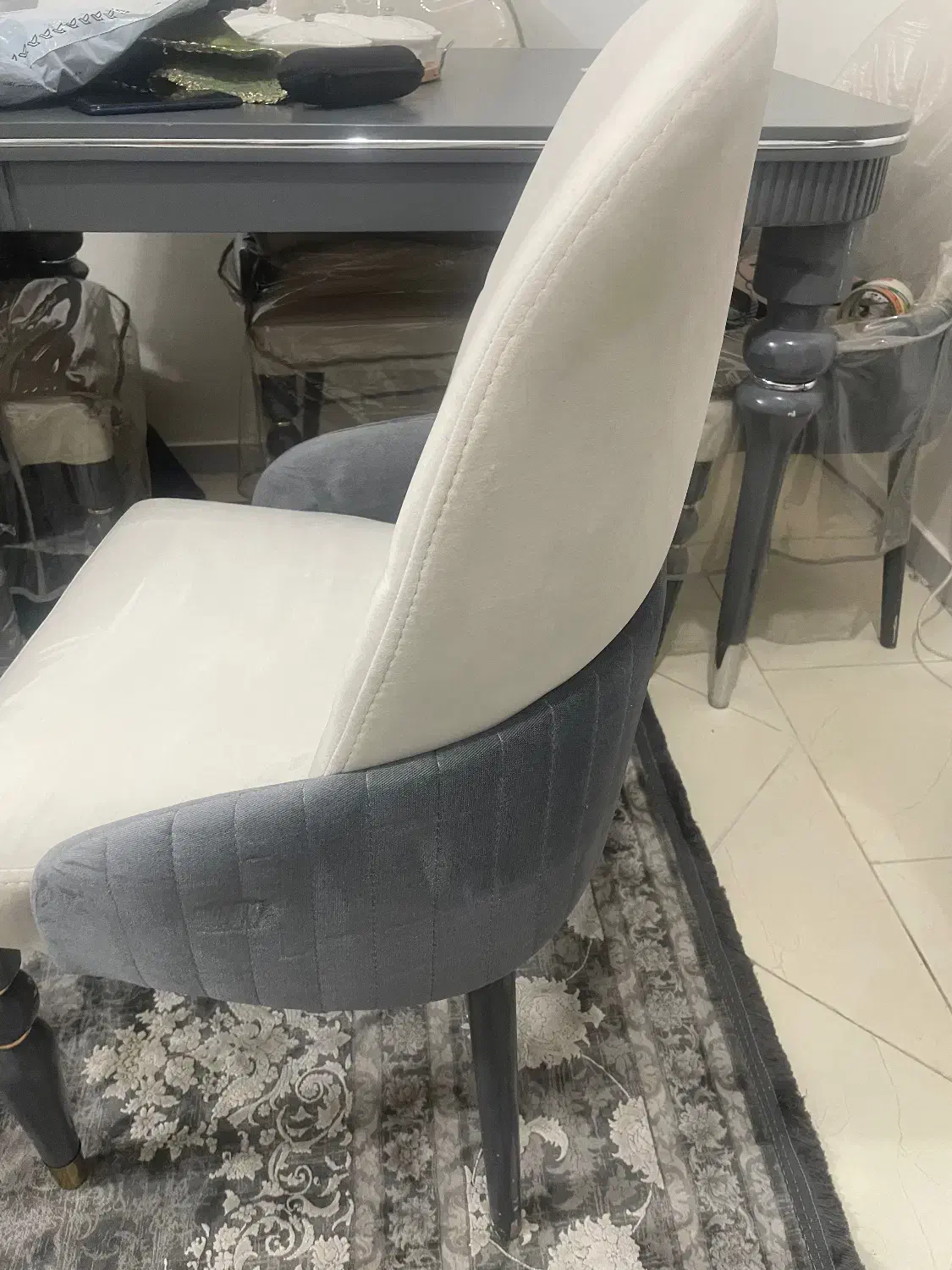 میز ناهار خوری در حد نو|میز و صندلی غذاخوری|اهواز, کوی مهدیس|دیوار