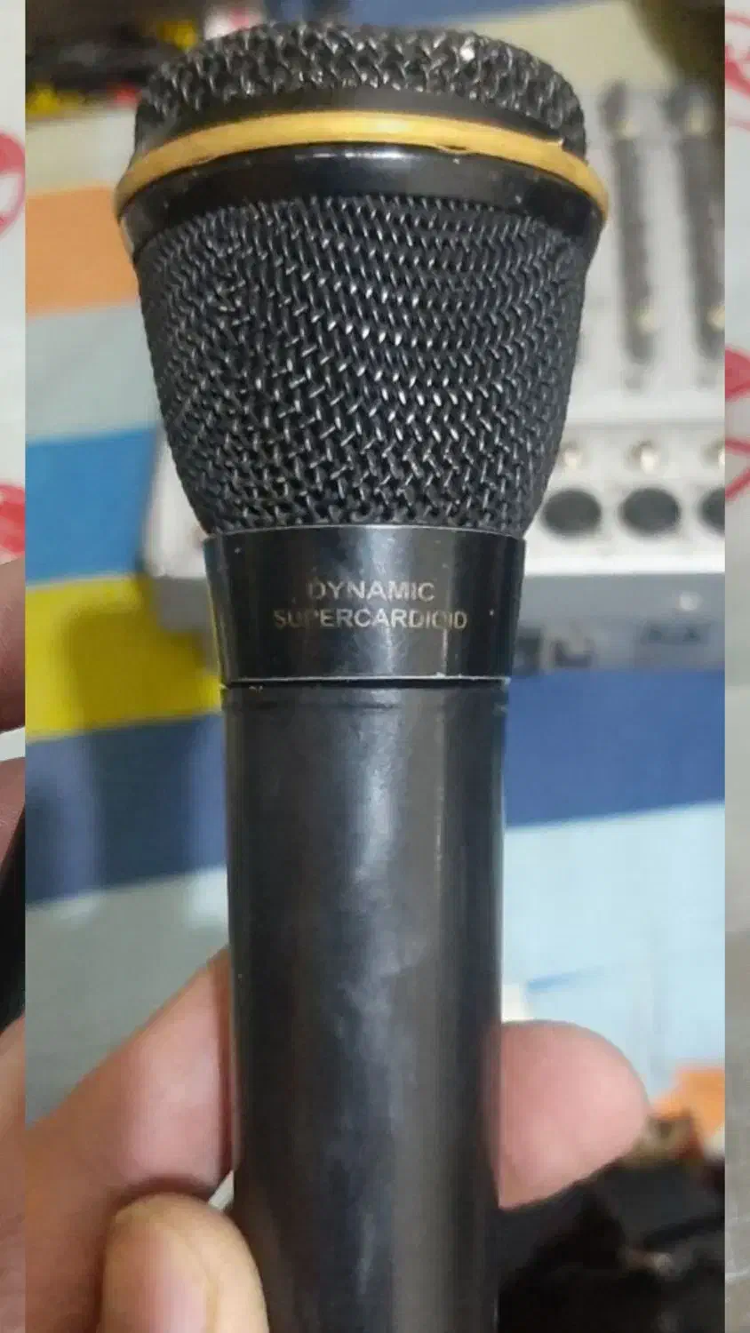 میکسرراک امریکایی تعدادی میکروفن|سیستم صوتی خانگی|رودهن, |دیوار