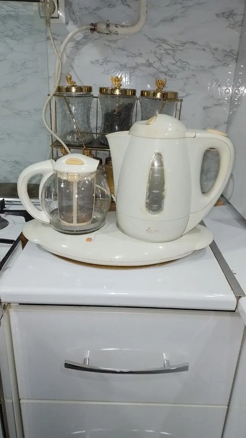 دوعدد کتری و قوری و چای ساز سالم|قوری، کتری، قهوهساز دستی|سبزوار, باهنر|دیوار