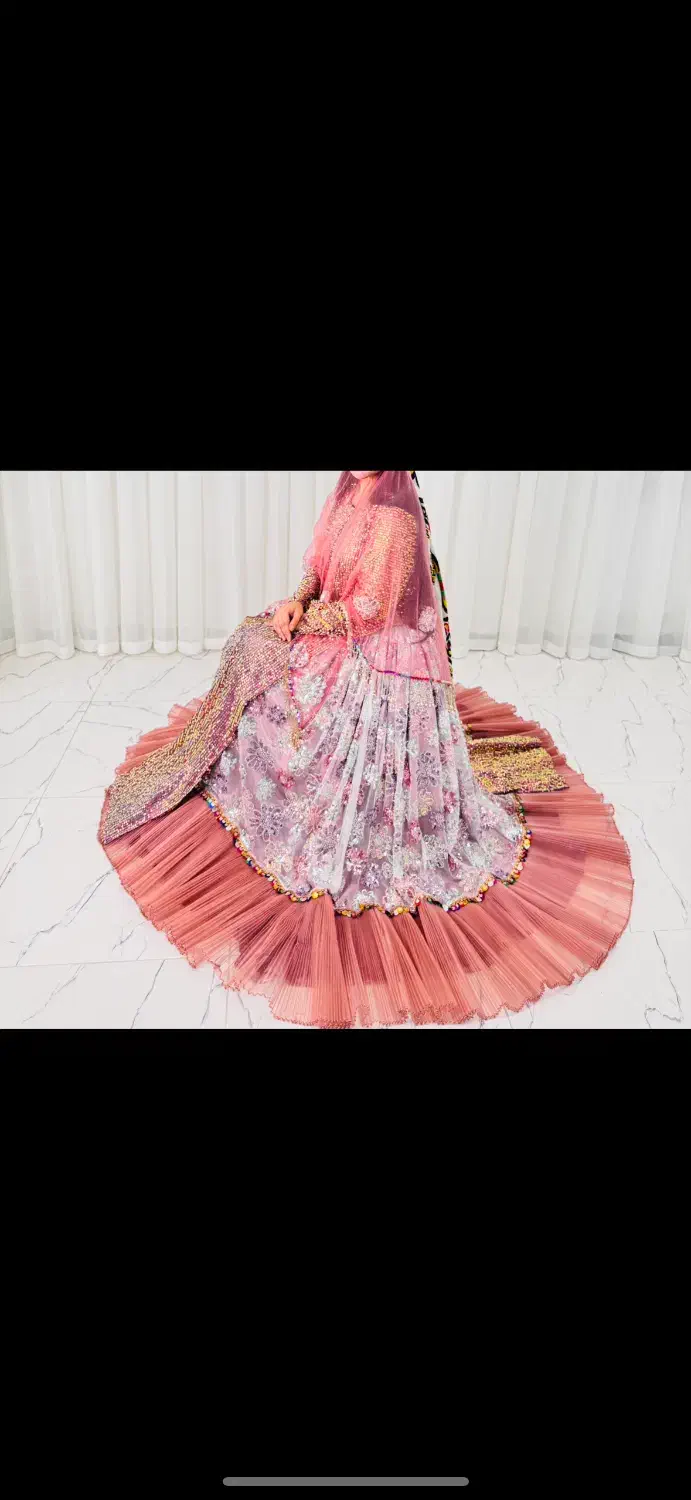 لباس محلی|لباس|شیراز, لشکری‎|دیوار