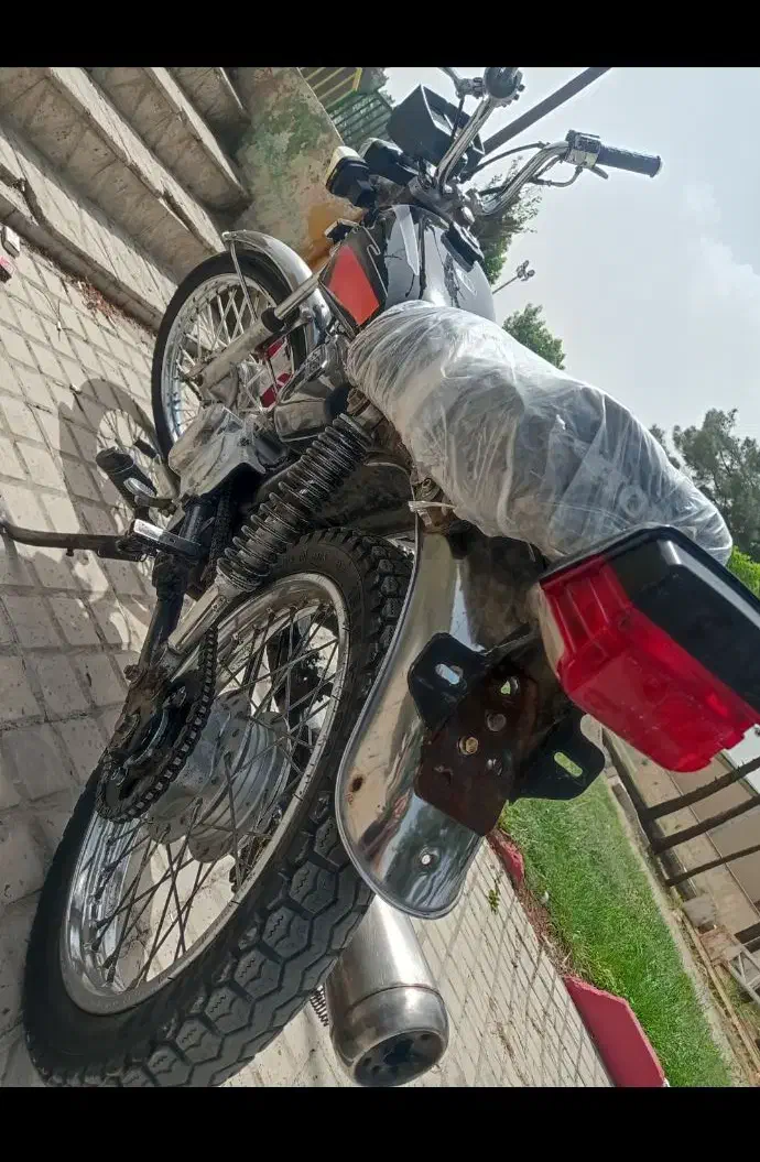 موتور|موتورسیکلت|ایوان, |دیوار