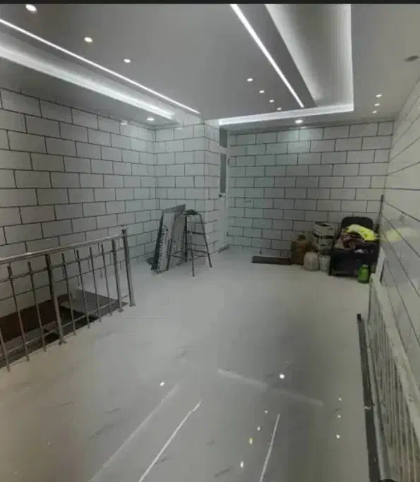 اجاره کارگاه|اجارهٔ مغازه و غرفه|بومهن, |دیوار