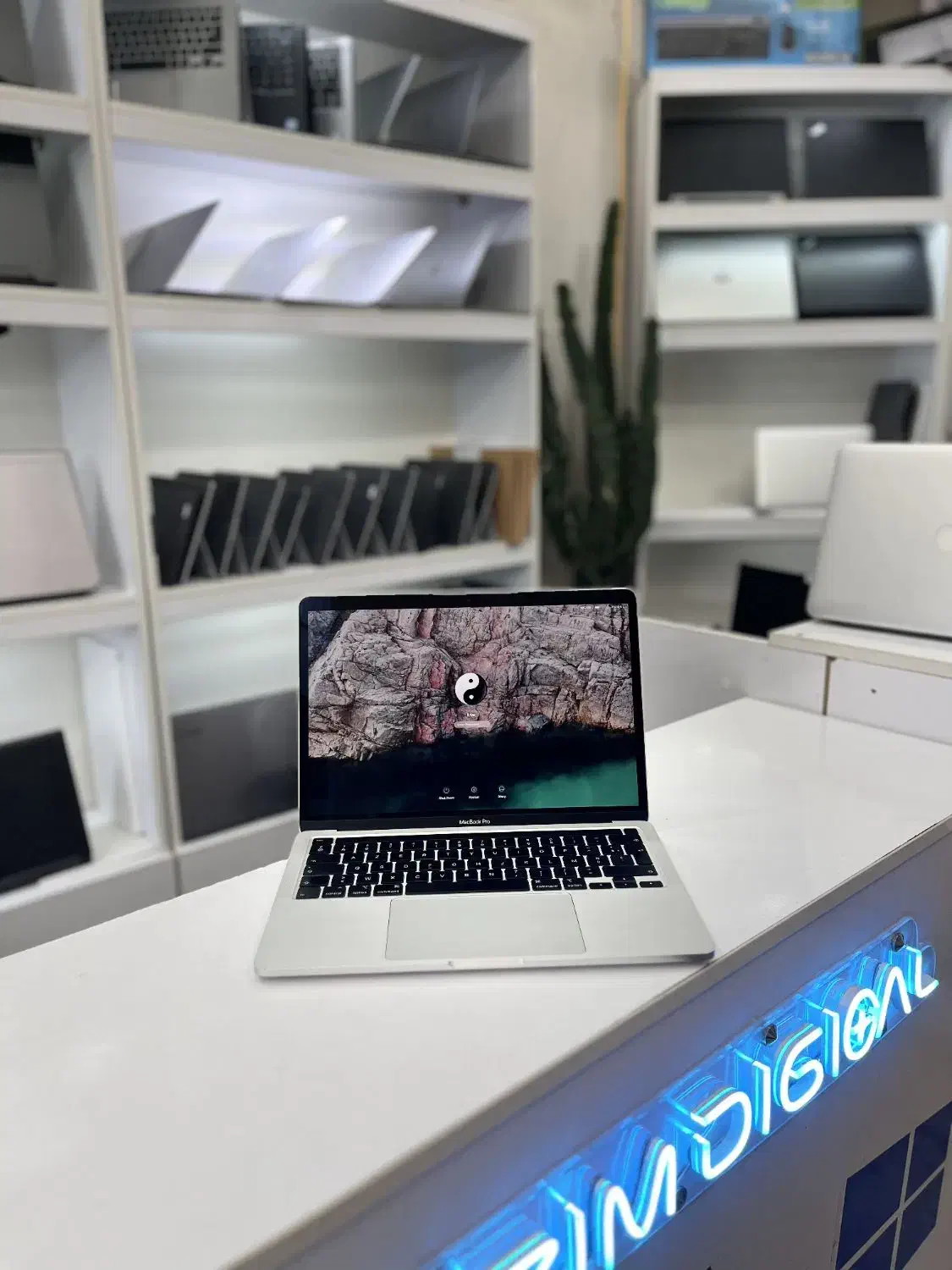 Mac pro 2020 i7 اوپن باکس|رایانه همراه|رشت, دیلمان|دیوار