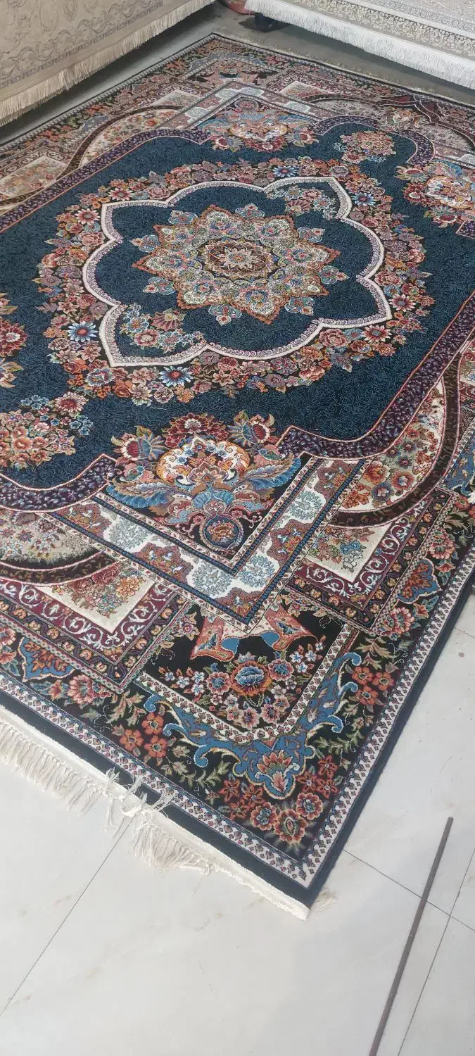 ۲ تخته فرش ۱۲ متری ۷۰۰ شانه تراکم ۲۵۵۰|فرش|نسیمشهر, |دیوار