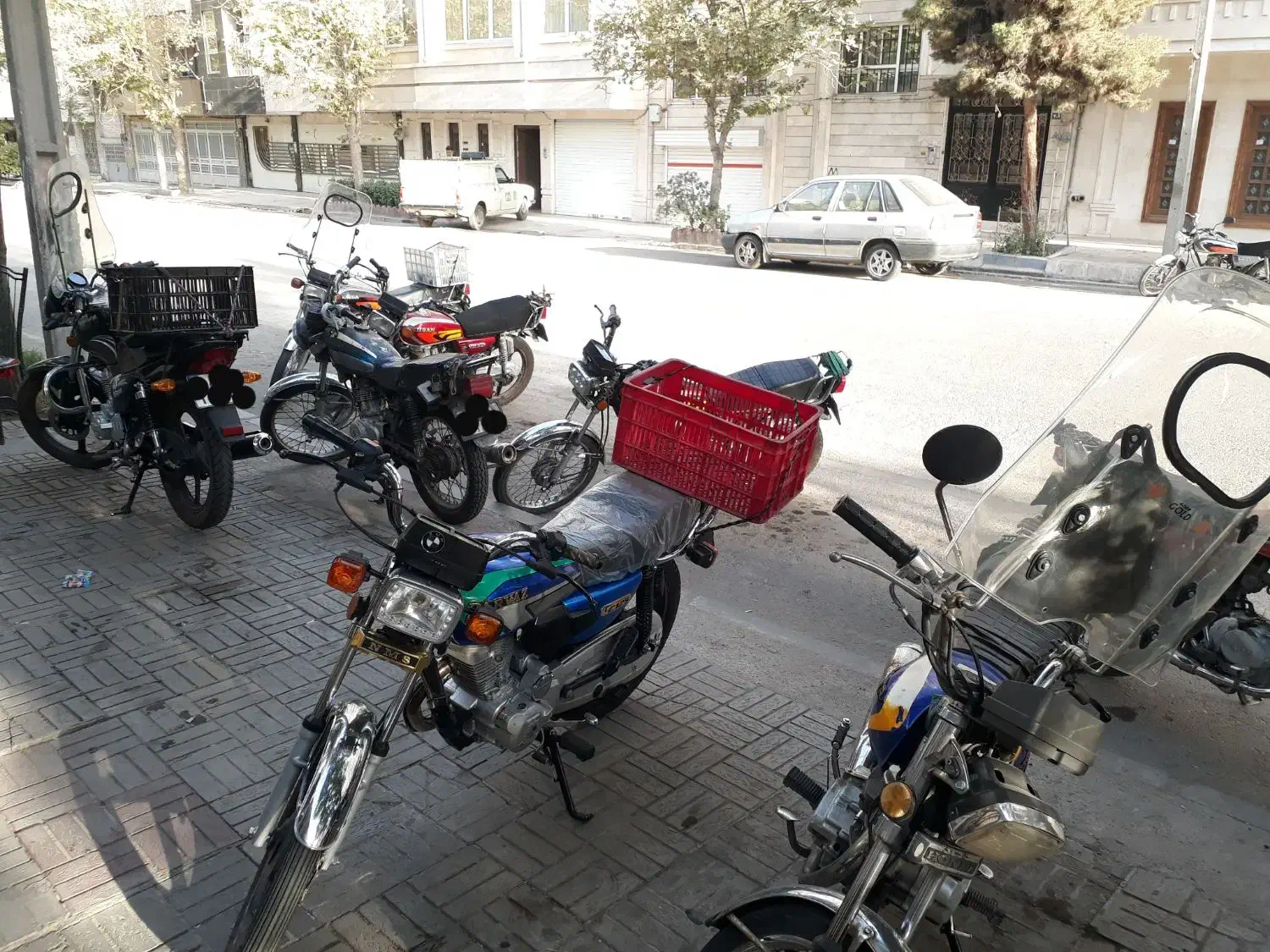 پیک موتوری شهر پیک نیروی کاری می پذیرد|استخدام حمل و نقل|مشهد, آزادشهر|دیوار