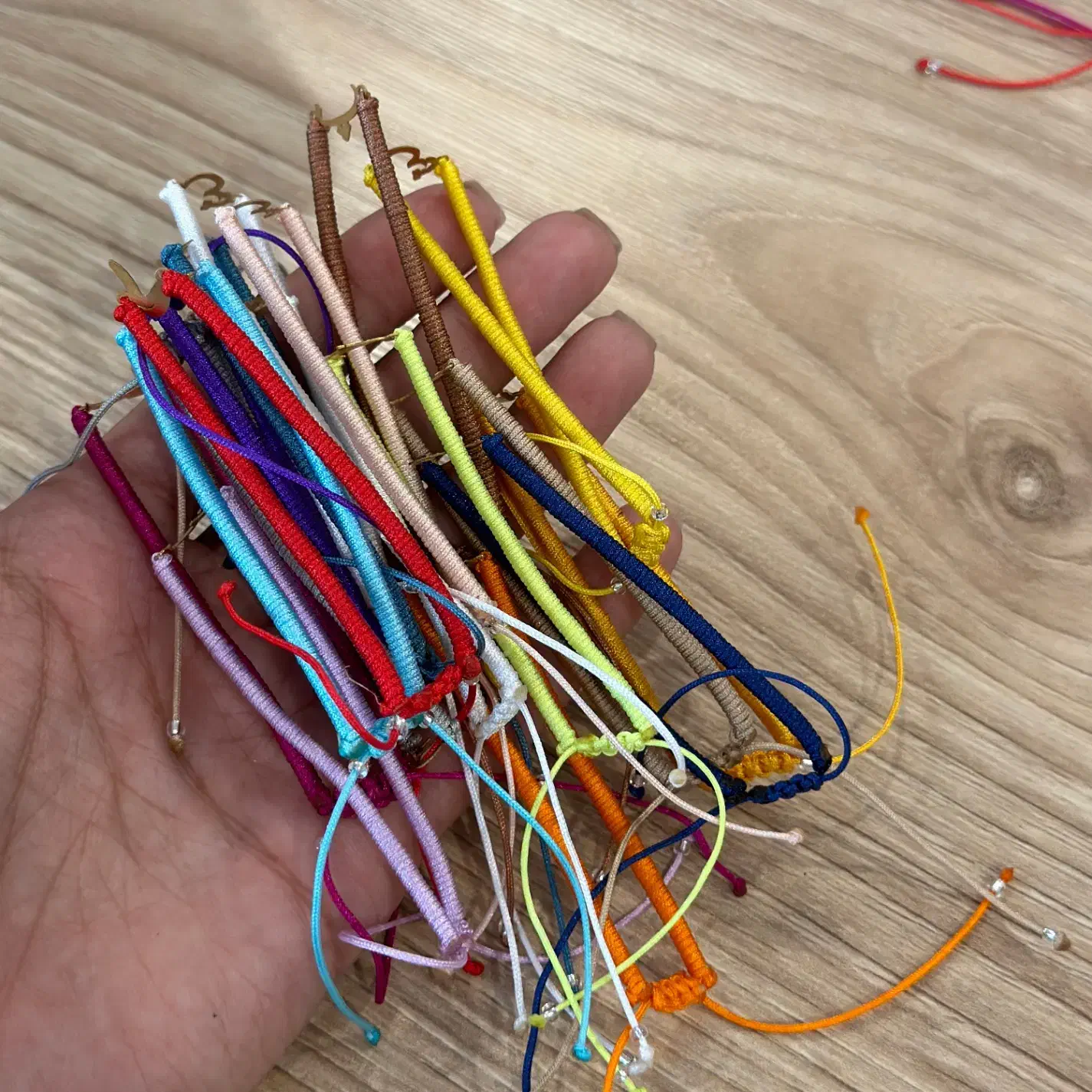 دستبند بافت مکرومه|بدلیجات|پردیس, فاز ۲|دیوار