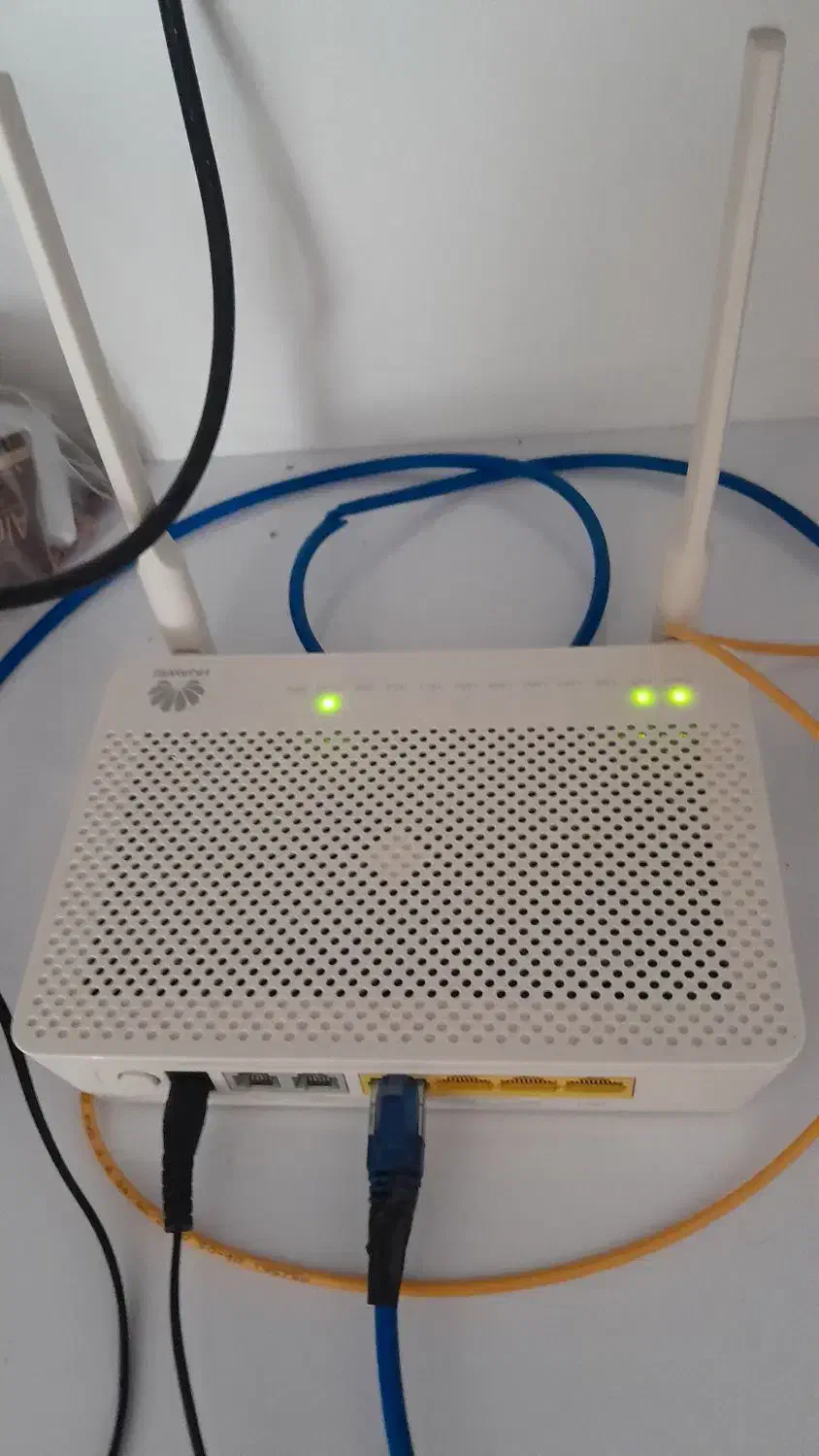 مودم فیبر نوری نو HUAWEI|مودم و تجهیزات شبکه|رشت, استقامت ۱|دیوار