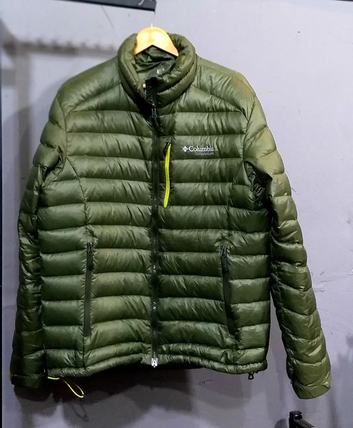 کاپشن پر لایت|کوهنوردی و کمپینگ|تهران, هفده شهریور|دیوار