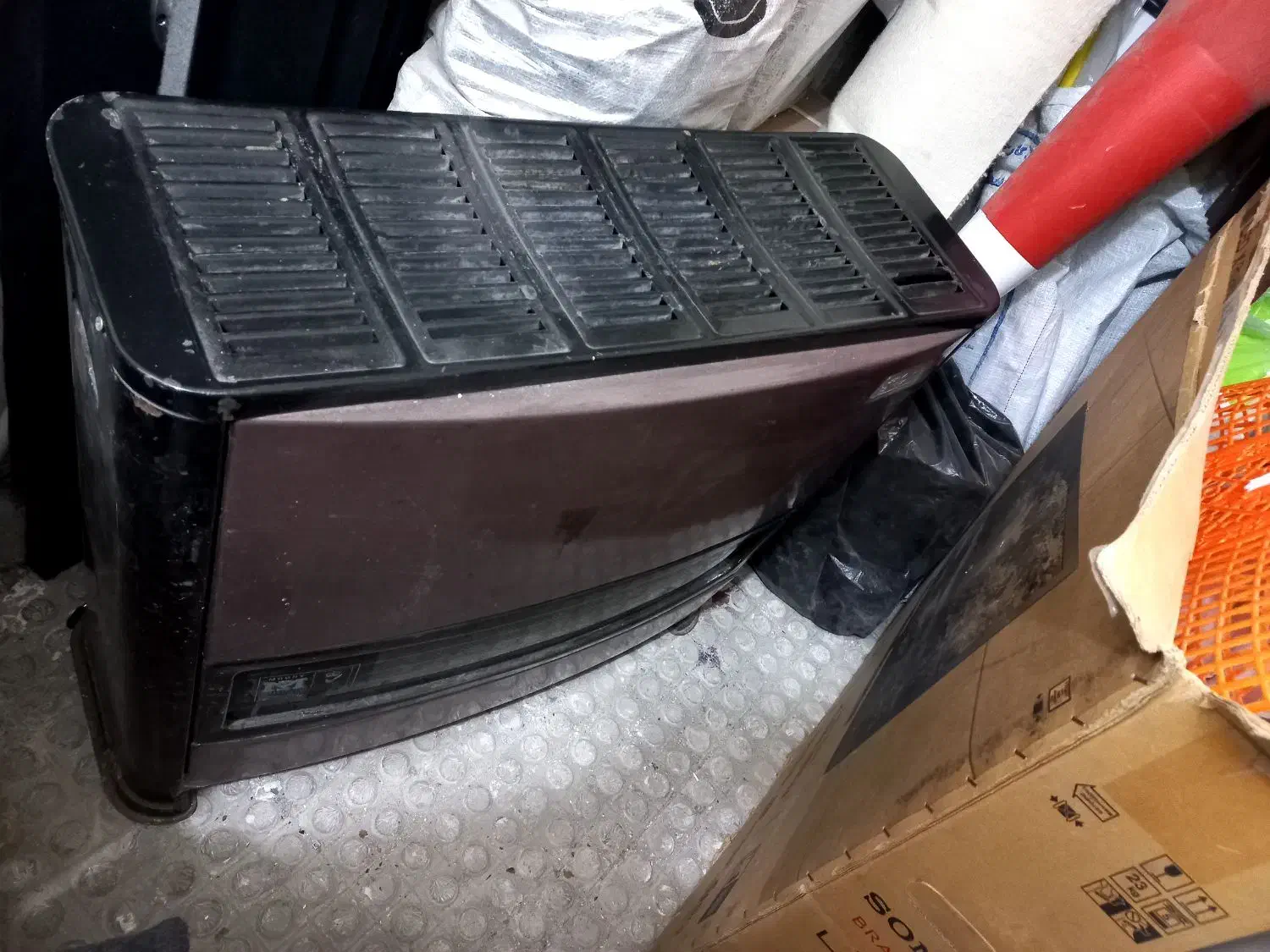 تعدادی بخاری در حده نو|بخاری، هیتر، شومینه|مشهد, گلبرگ|دیوار