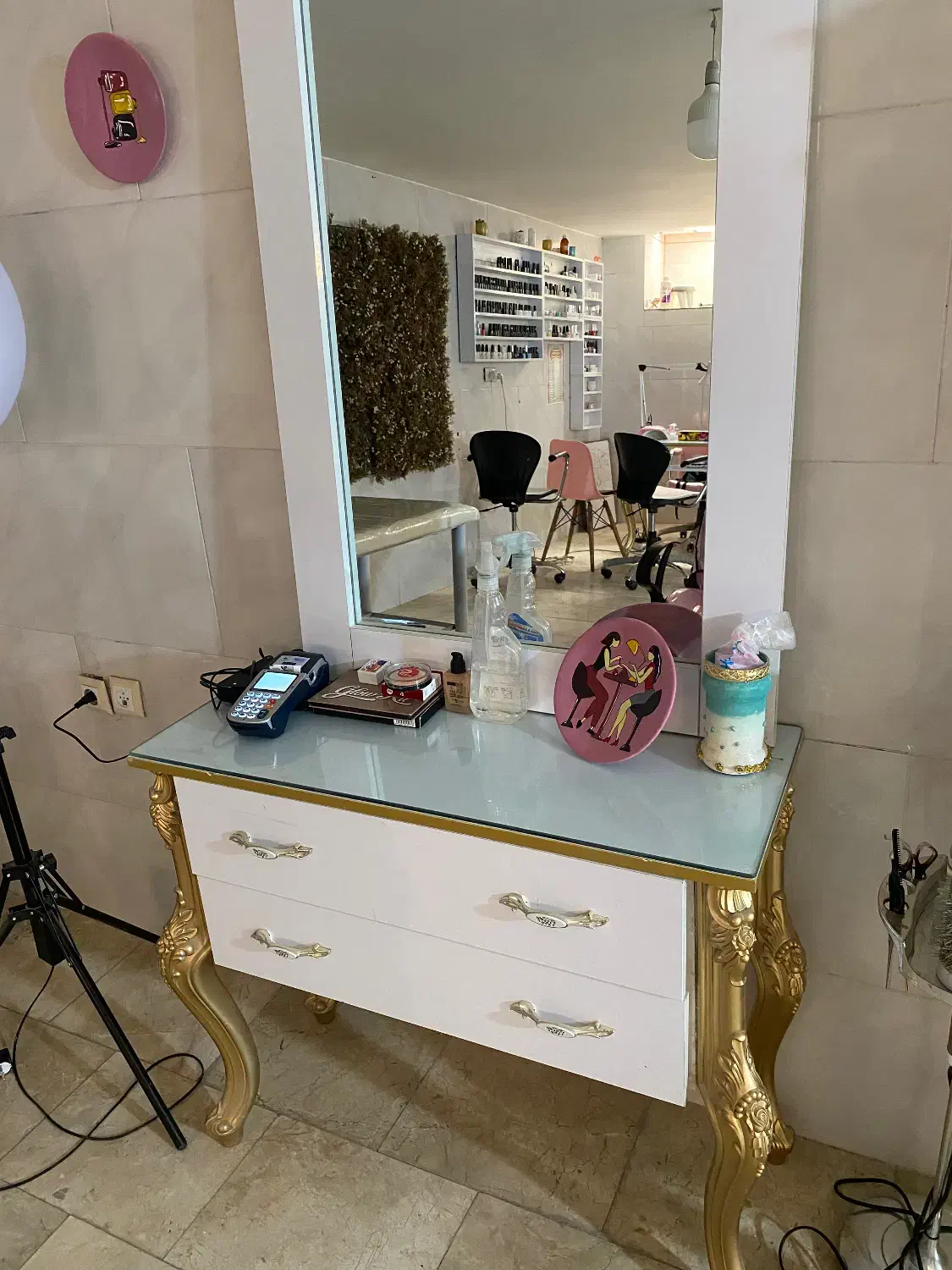 فروش لوازم ارایشگاه|آرایشگاه و سالنهای زیبایی|تاکستان, |دیوار