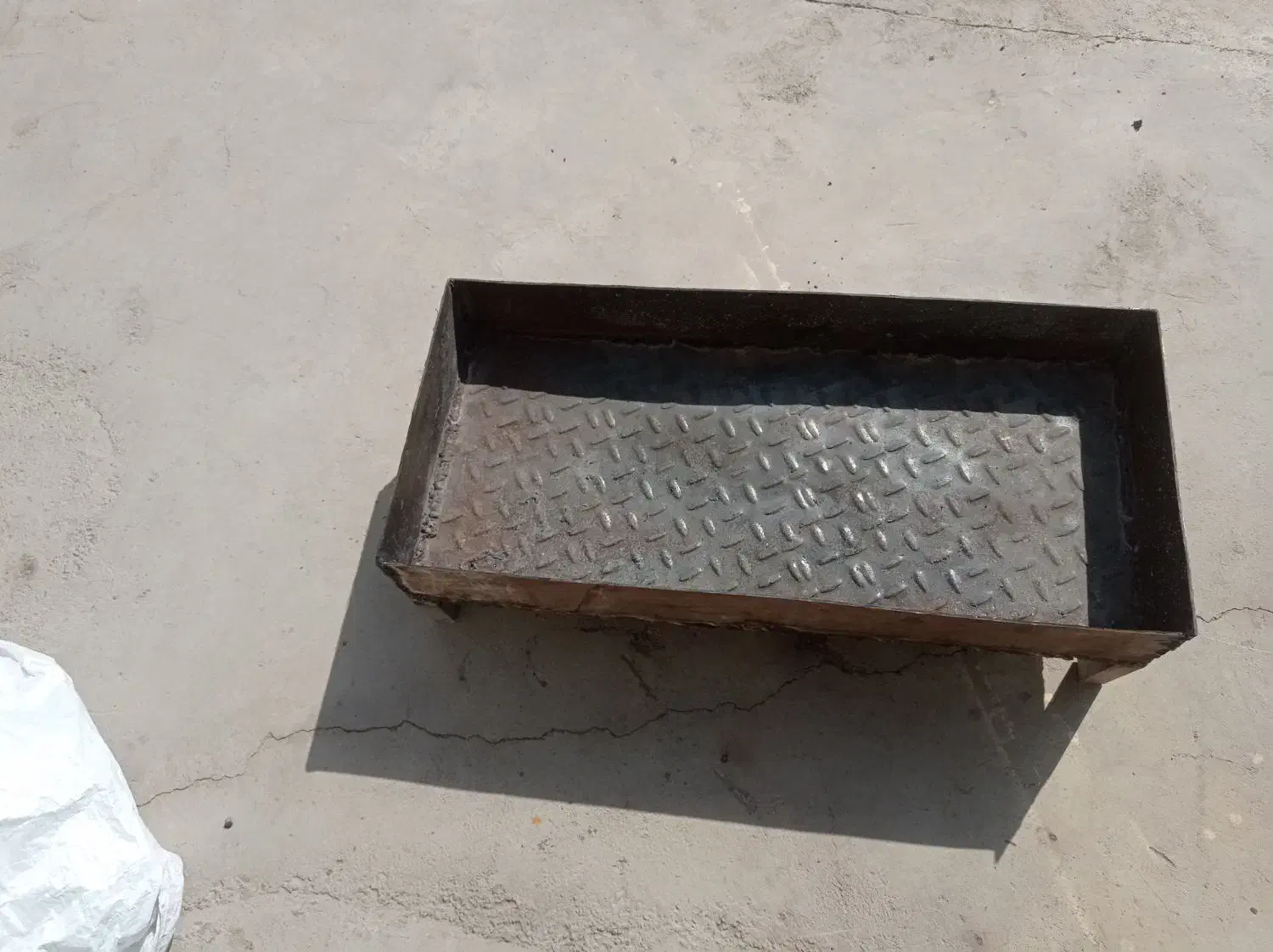 منقل کباب پزی و چهار پایه فلزی توالت فرنگی|اجاق گاز و لوازم برقی پخت‌وپز|شاهدشهر, |دیوار