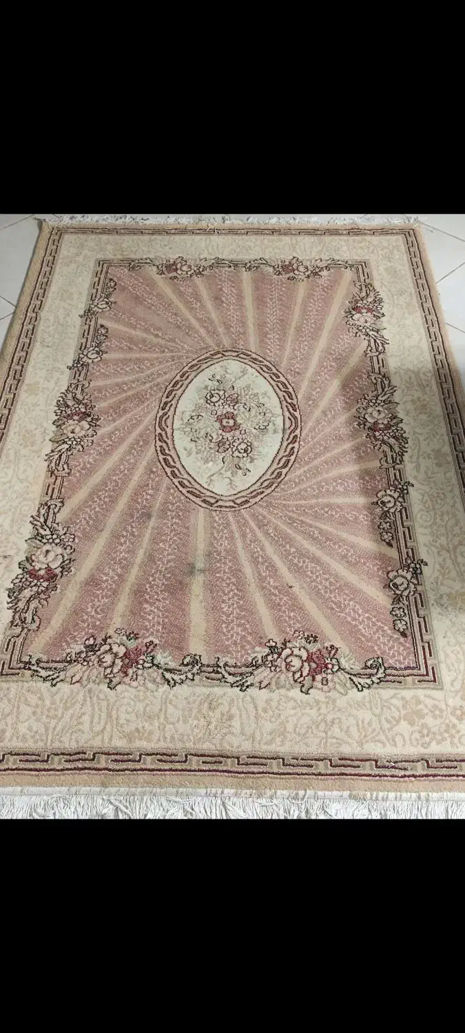 فرش|فرش|ری, علایین|دیوار