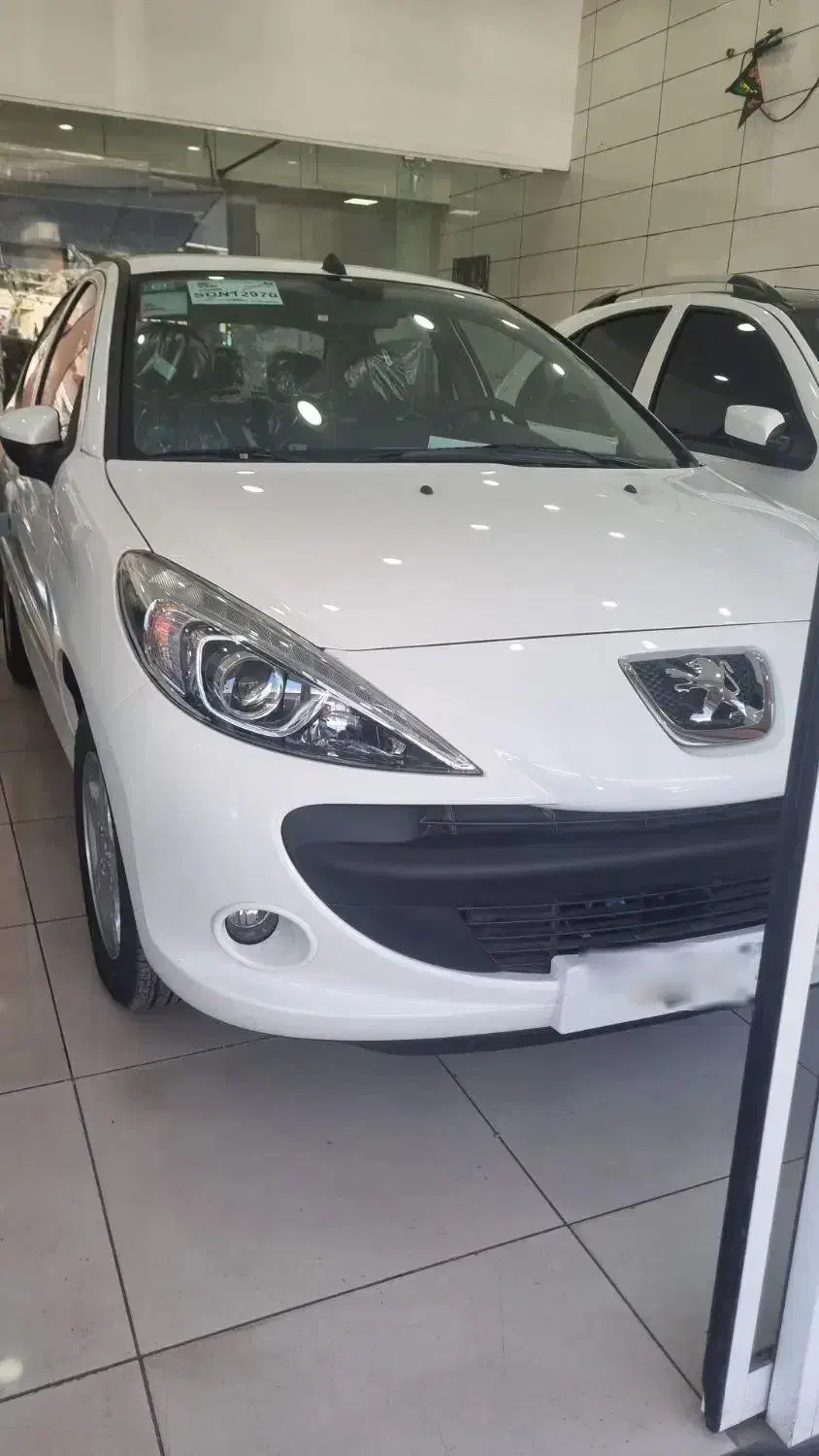 ۲۰۷ پلاس ۴۰۴ صفر|خودرو سواری و وانت|شیراز, مسلم|دیوار