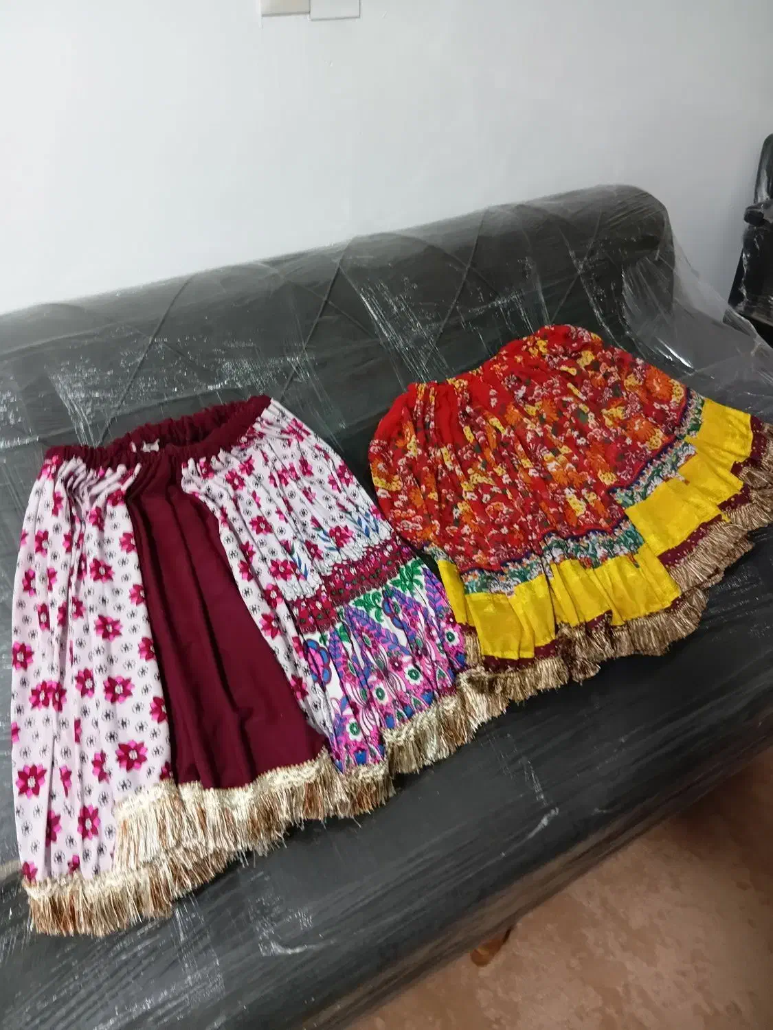 دامن محلی|لباس|گرگان, |دیوار