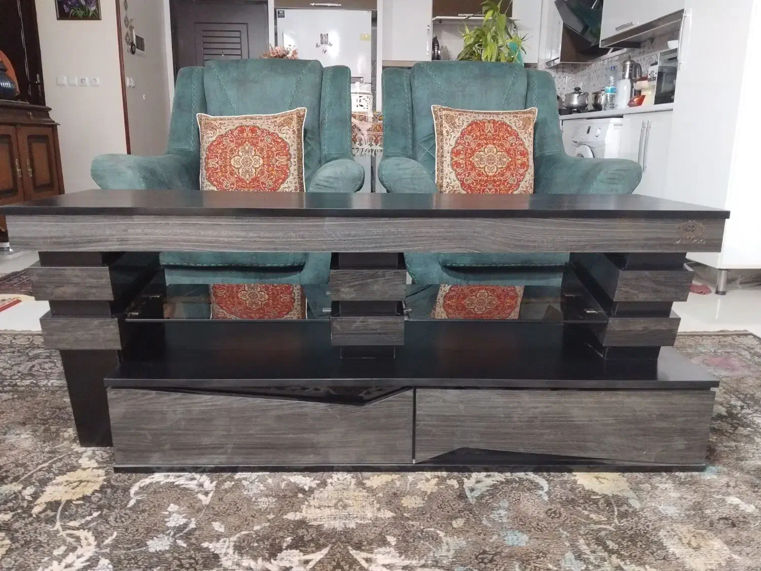 میز تلویزیون|میز تلویزیون|شاهینشهر, شهرک هشت بهشت|دیوار