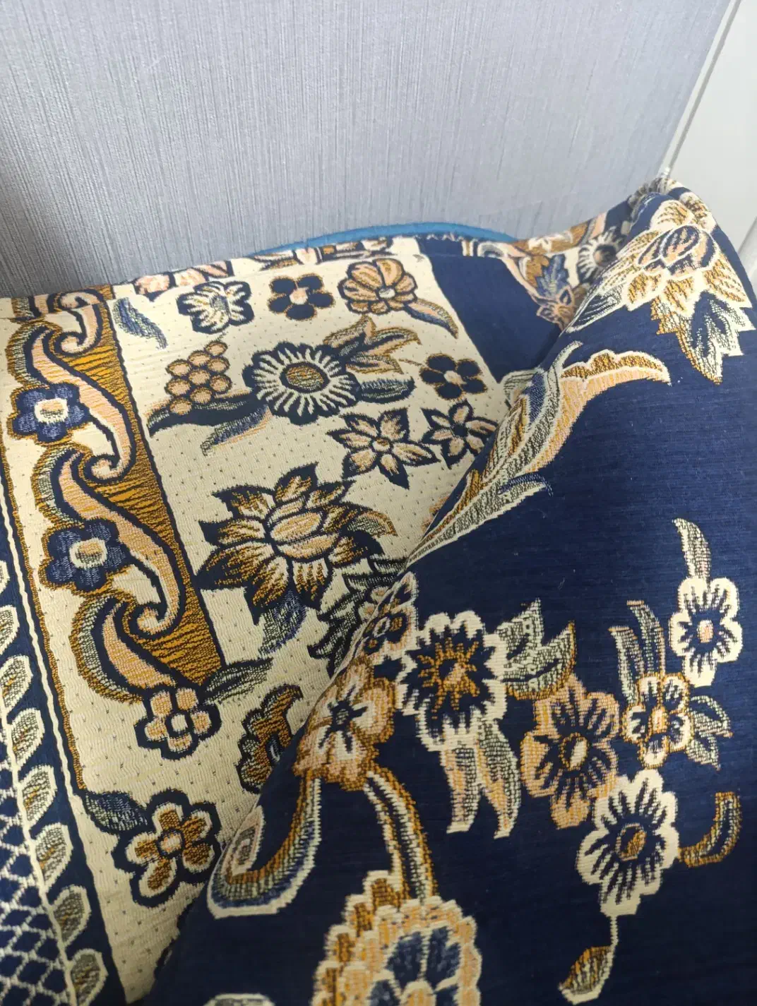 روفرشی|روفرشی|ملایر, |دیوار