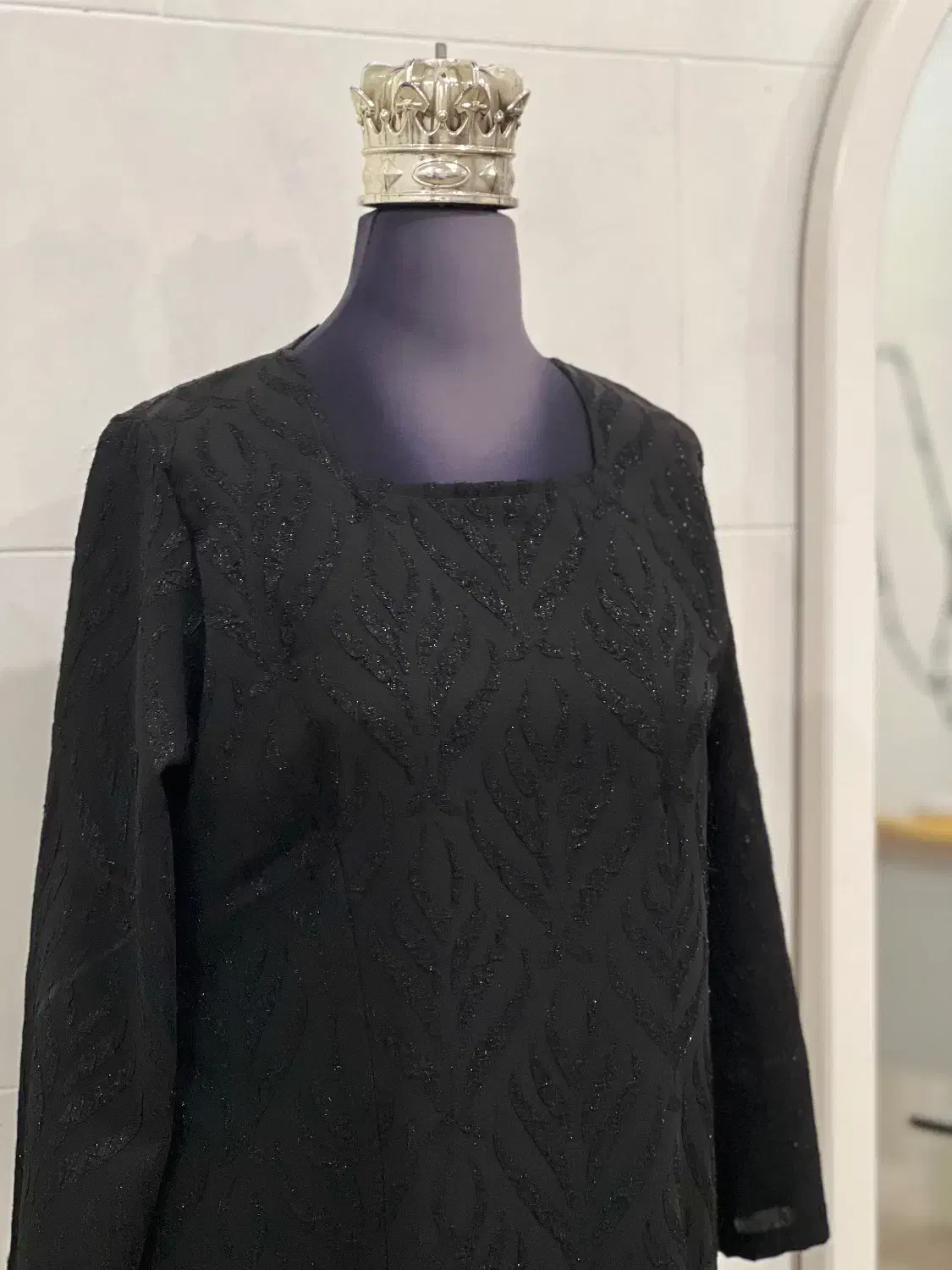 لباس|لباس|آبدانان, |دیوار