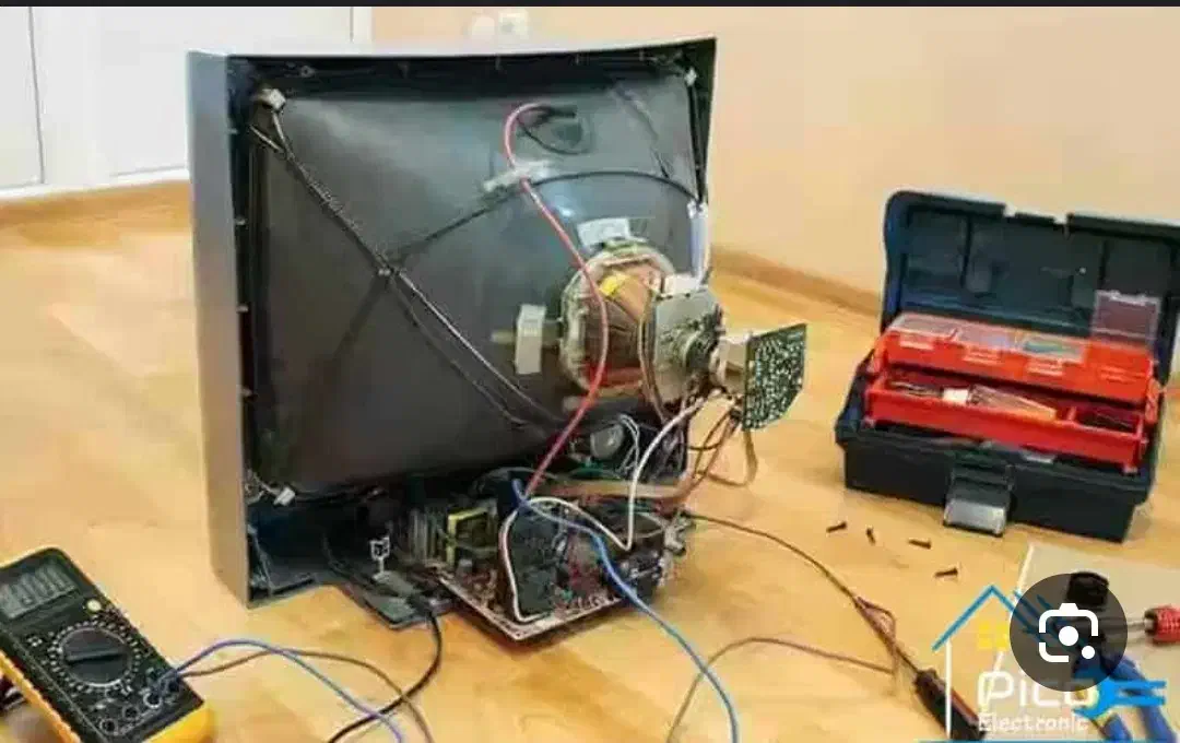 تلویزیون لامپی سوخته خ 0 ر 0 ی0 د 0 ا 0 ر0م|خدمات پیشه و مهارت|قوچان, |دیوار