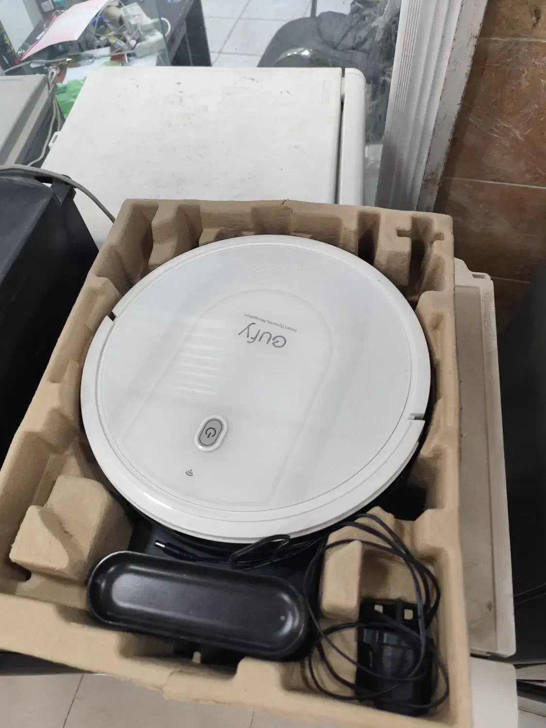 جارو روباتیک استوک اصلی عمده eufy|جاروبرقی، جارو شارژی، بخارشو|بندر گناوه, |دیوار