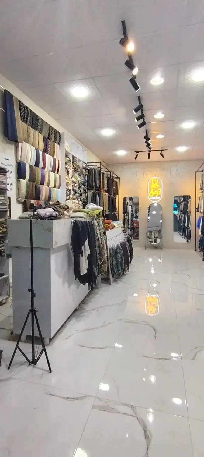 بورس انواع شال و روسری  در سبزوار|لباس|سبزوار, جوادیه شرقی|دیوار