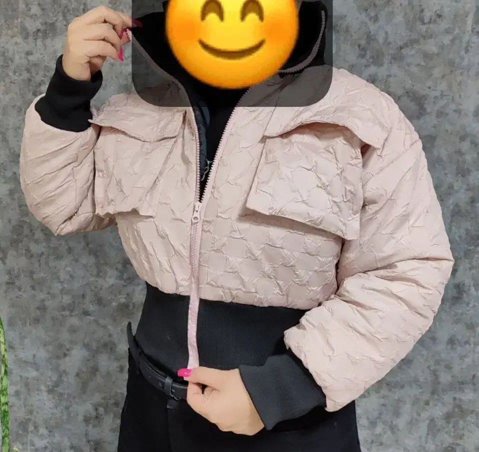 کاپشن|لباس|تاکستان, |دیوار