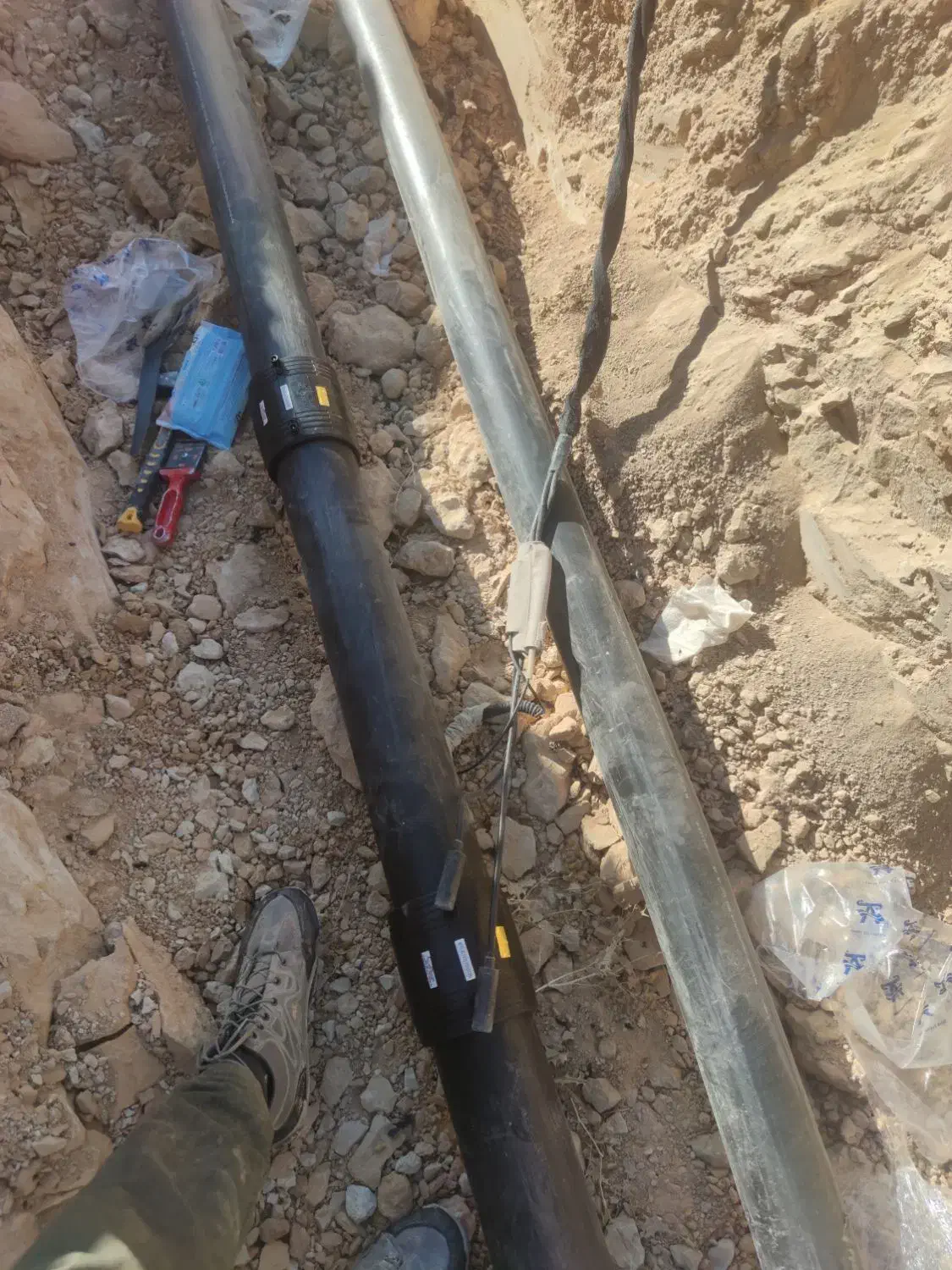 جوشکاری فیوژن لوله گذاری پلی اتیلن|خدمات پیشه و مهارت|سمیرم, |دیوار