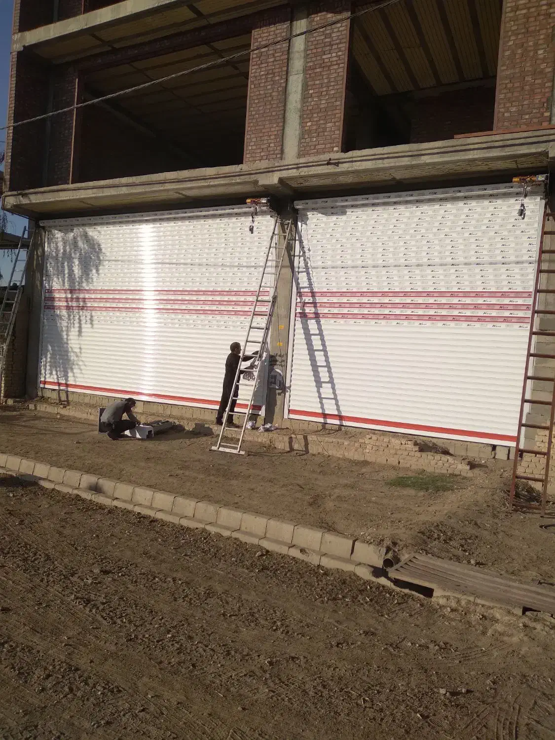 کرکره برقی وجک بازویی|خدمات پیشه و مهارت|تبریز, |دیوار