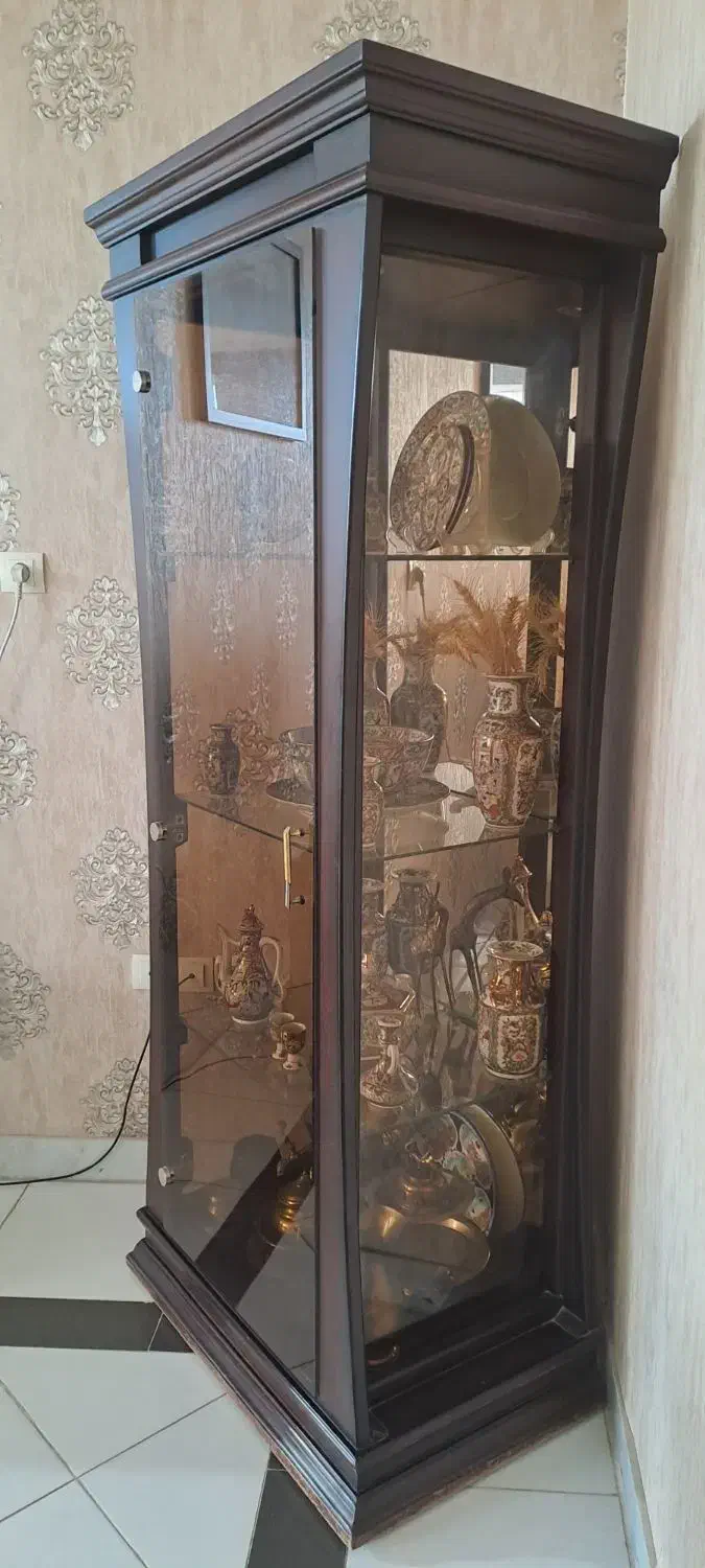 ویترین فروشی|بوفه، ویترین، کنسول|ابریشم, |دیوار