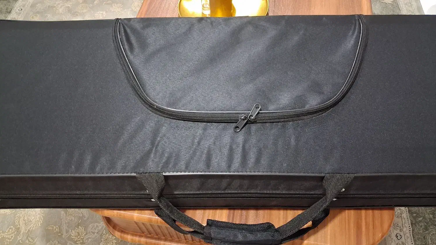 سنتور سه مهر استاد صادقی|سازهای سنتی|رشت, منظریه|دیوار