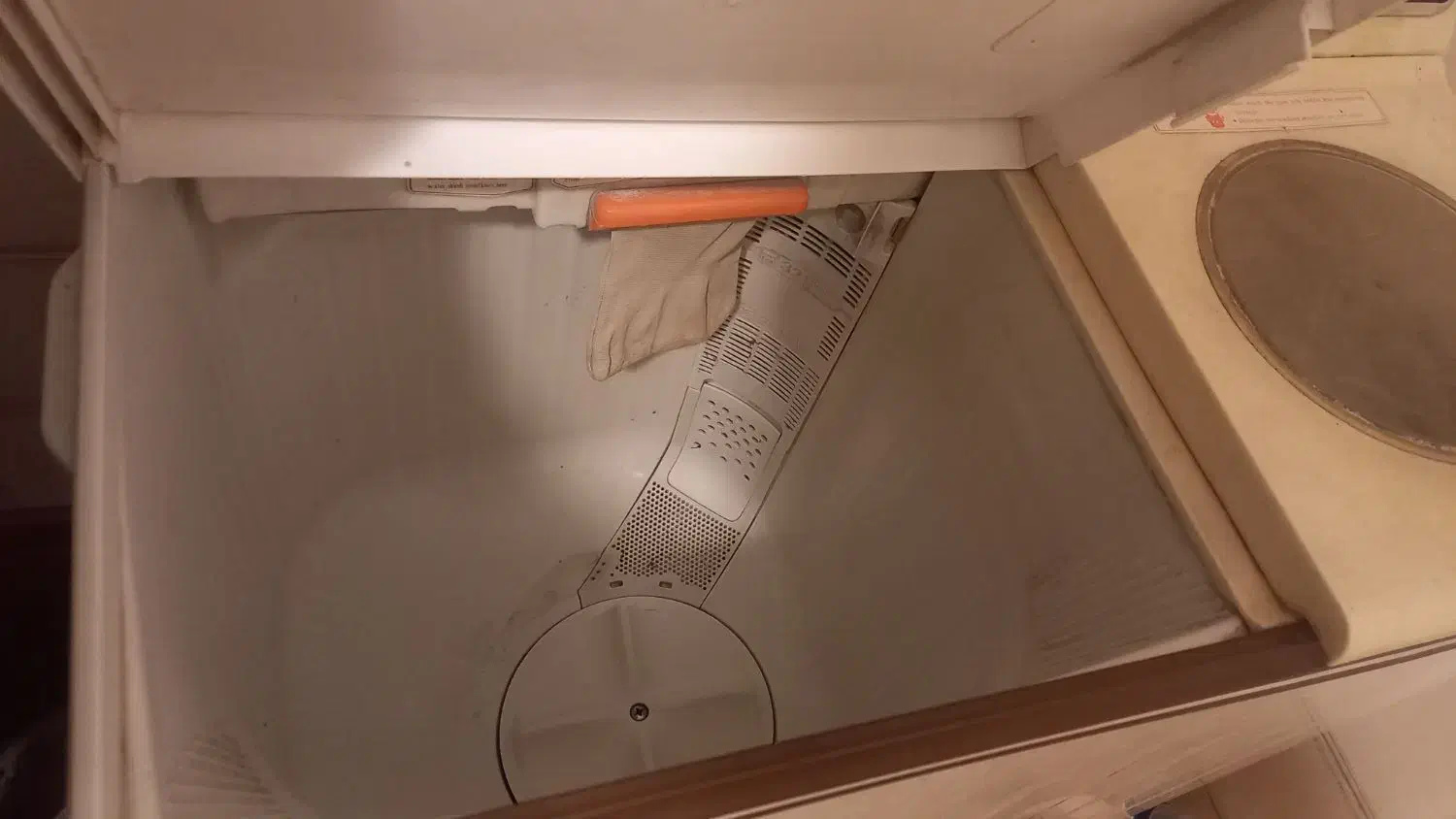 ماشین لباسشویی فرانسه|ماشین لباسشویی و خشک‌کن لباس|قم, مسجد امام حسن|دیوار