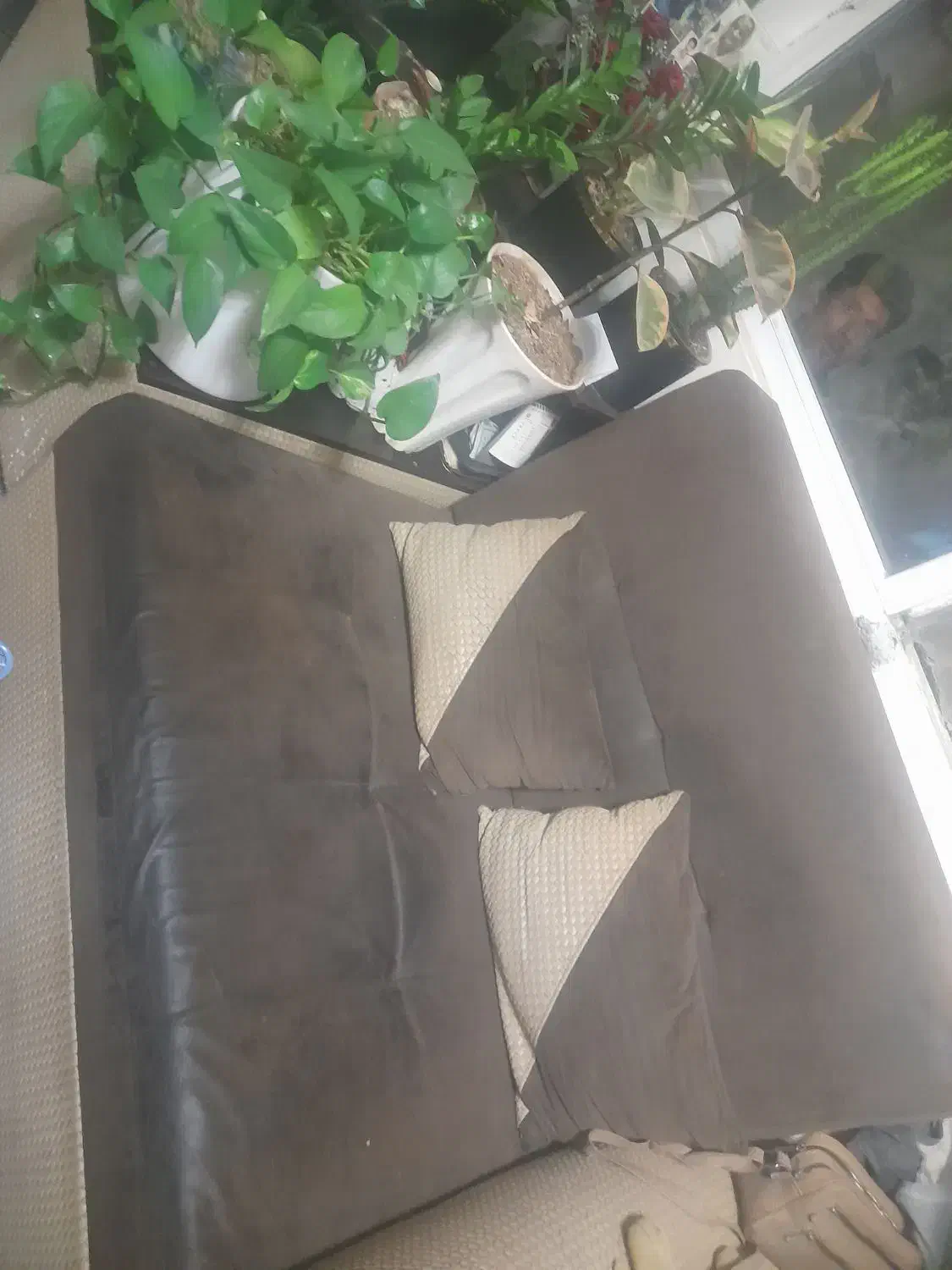 مبل مدل ال ۷نفره کارکرده سالم برای خانه اپارتمانی|مبلمان خانگی و میز عسلی|شیراز, شهرک فرزانگان|دیوار