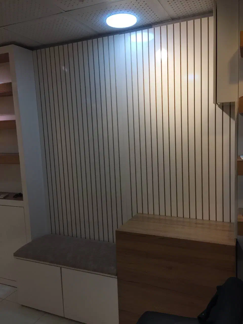 فروش دکور مغازه موبایل فروشی با بهترین کیفیت چوب|فروشگاه و مغازه|رشت, علی آباد|دیوار