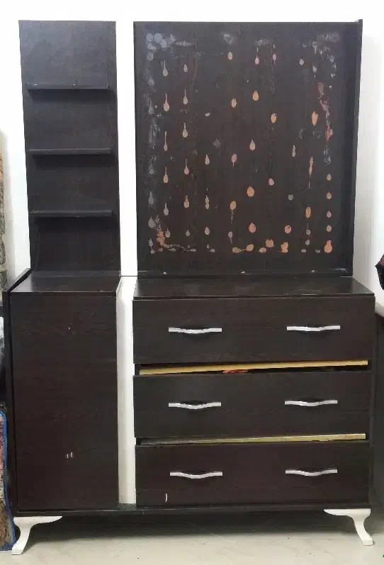 دراور|جاکفشی، کمد، دراور|بندر امام خمینی, |دیوار