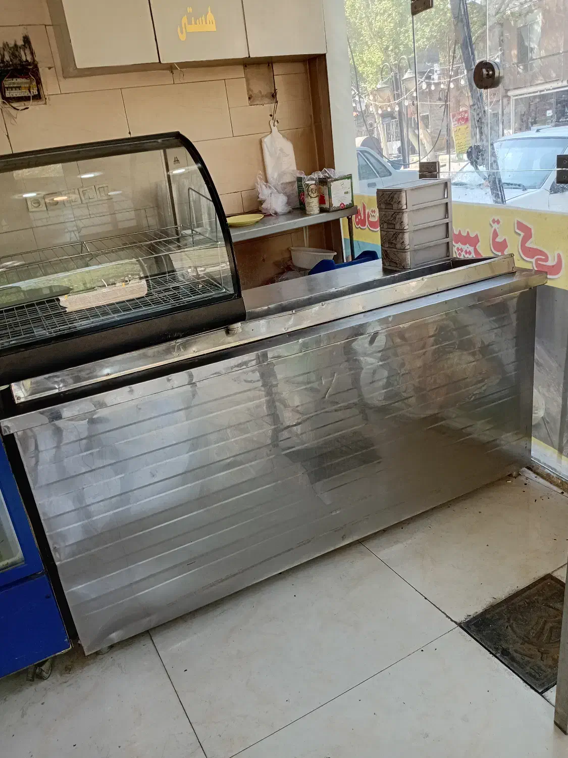 یخچال تاپینگ|کافی‌شاپ و رستوران|مشهد, کارگران|دیوار