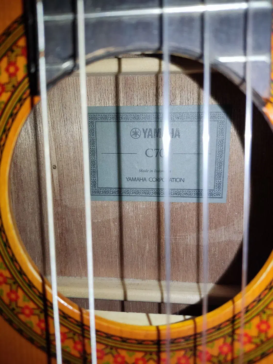 گیتار یاماها c70 اصل  با کاور اصل و سیم فابریک|گیتار، بیس، امپلیفایر|شیراز, شهرک گلدشت حافظ‎|دیوار