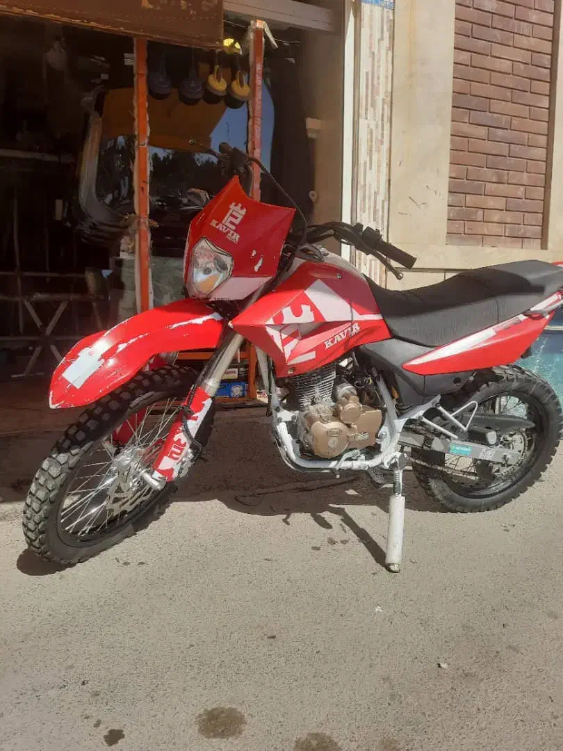 تریل کویر t2 250|موتورسیکلت|شاهین‌شهر, شهرک صنعتی|دیوار