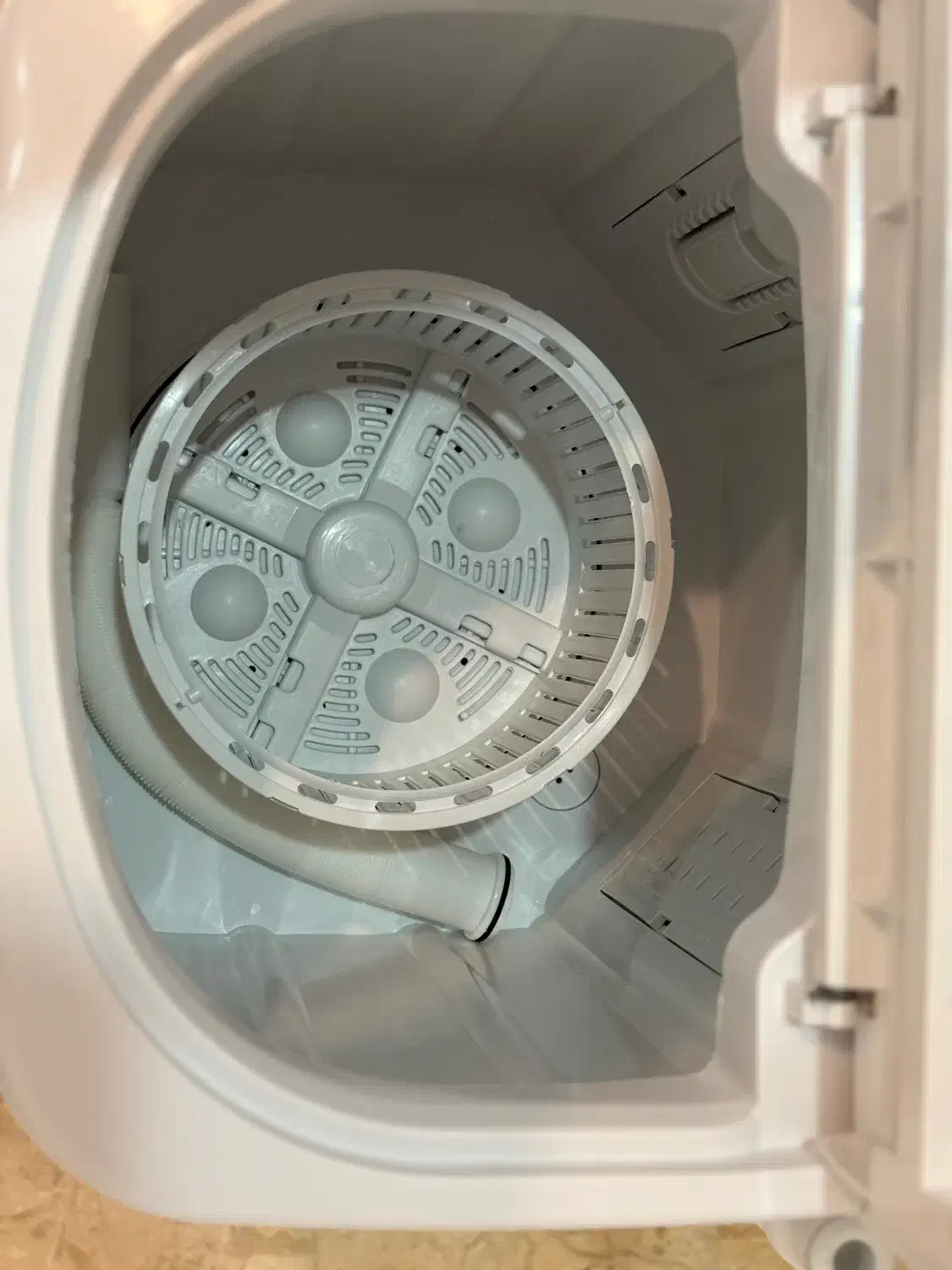 مینی واش فریدولین همراه با خشک کن|ماشین لباسشویی و خشککن لباس|لاهیجان, گلستان|دیوار