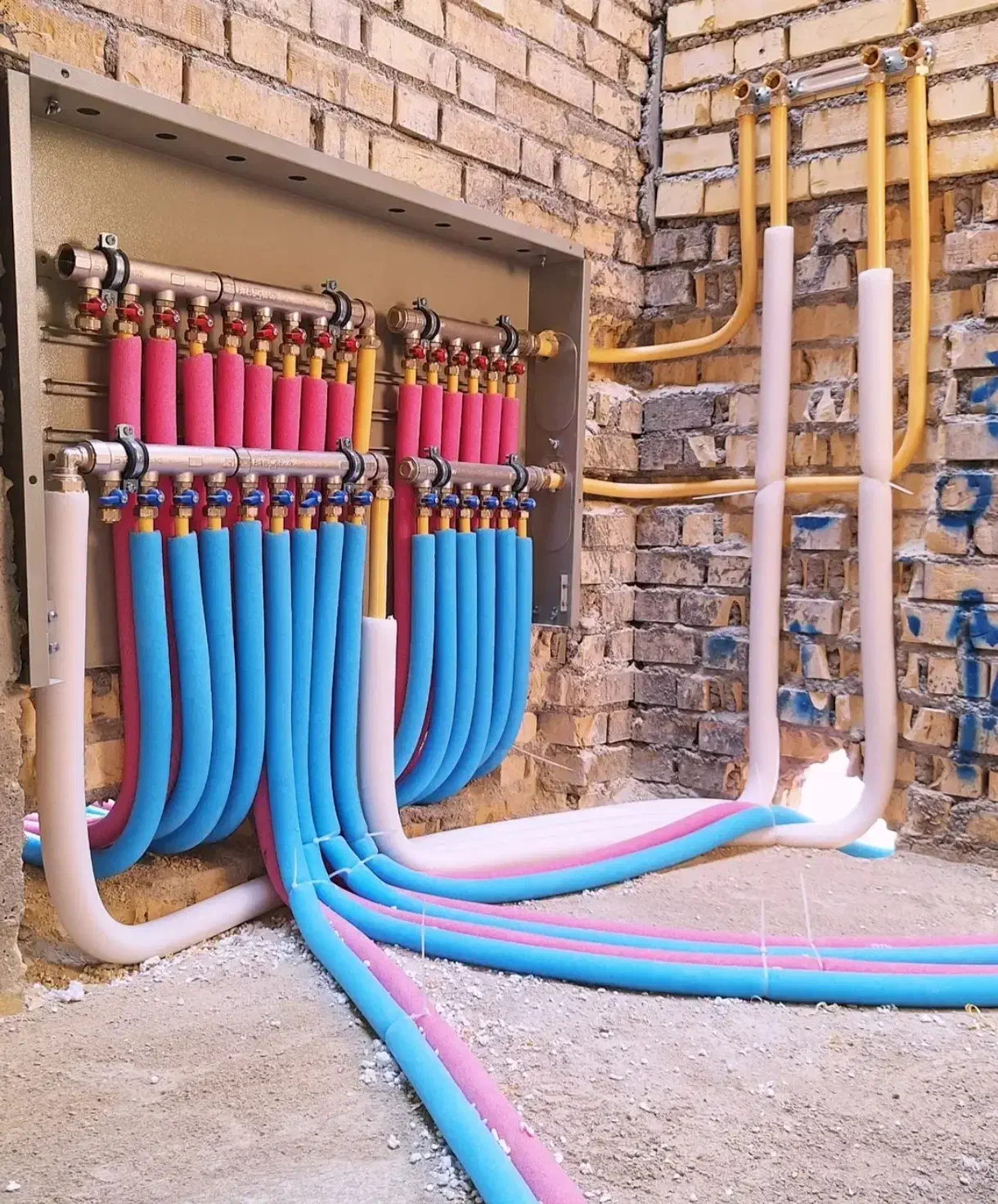 تاسیسات آراز|خدمات پیشه و مهارت|تاکستان, |دیوار