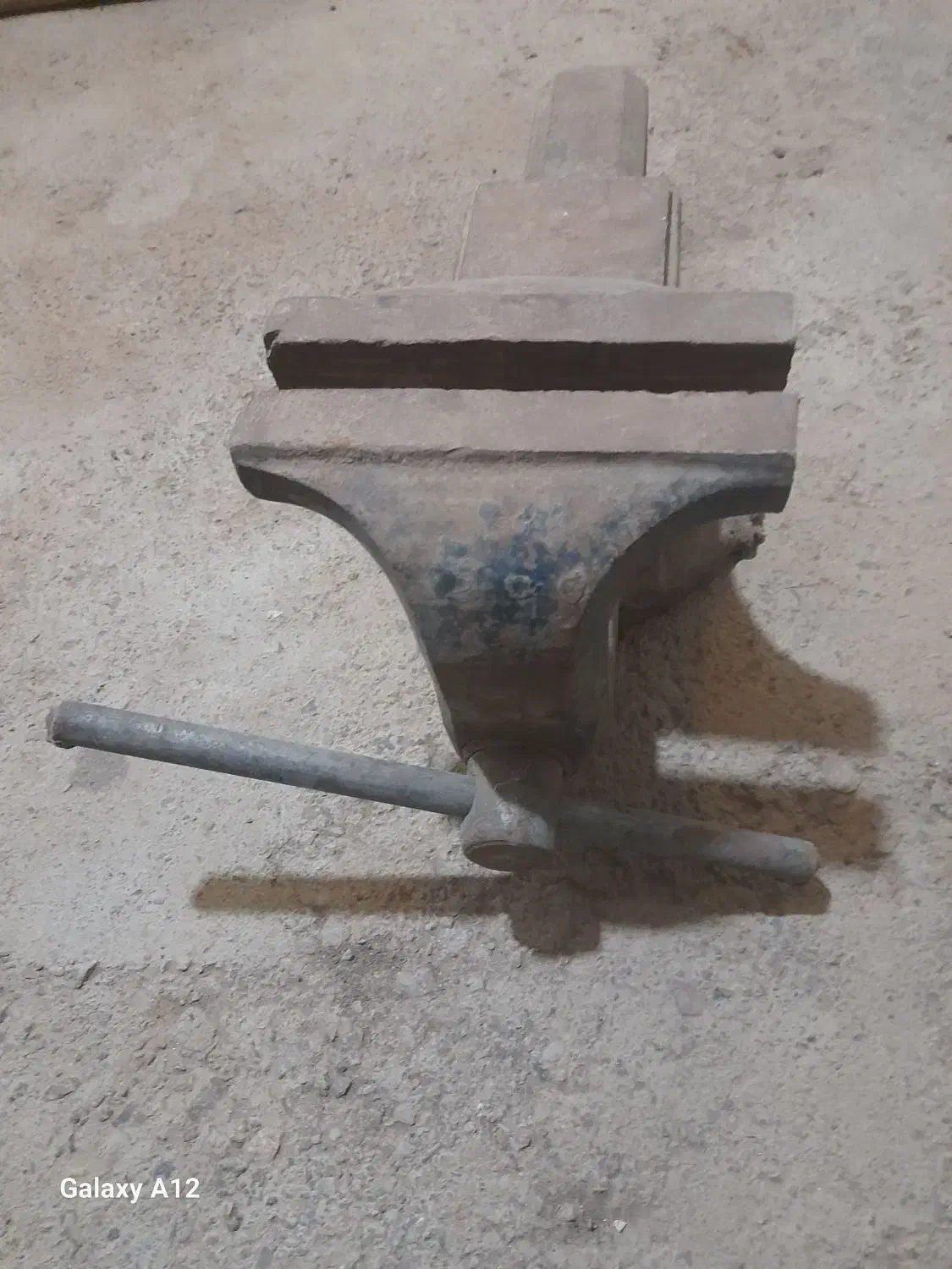 گیره فروشی|ابزارآلات|جلگه ماژان, |دیوار