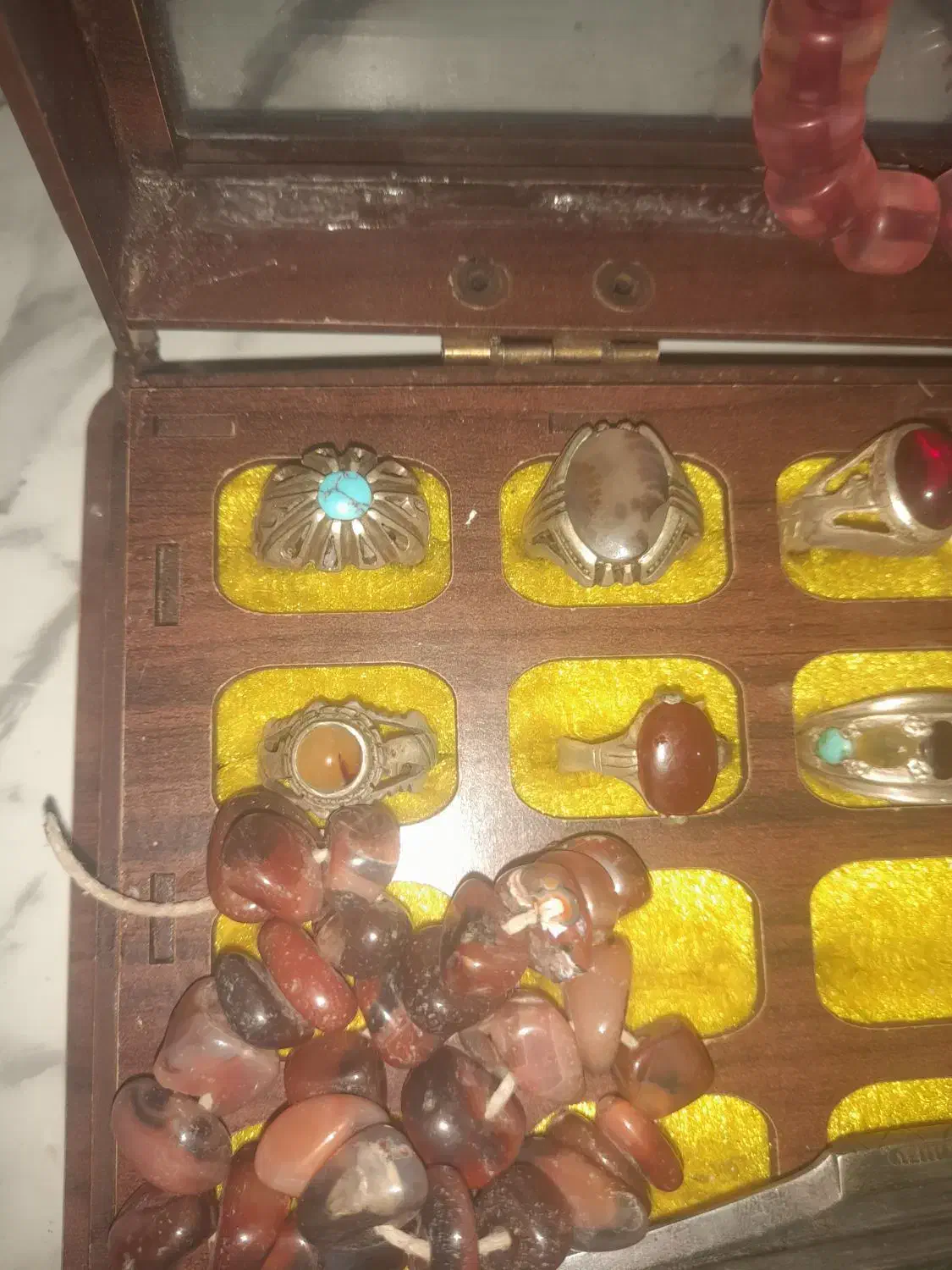 جعبه انگشتر تعداد ۱۷ عدد ۳عدد چاقو ۲عدد چرکه سندلو|جواهرات|میانه, |دیوار