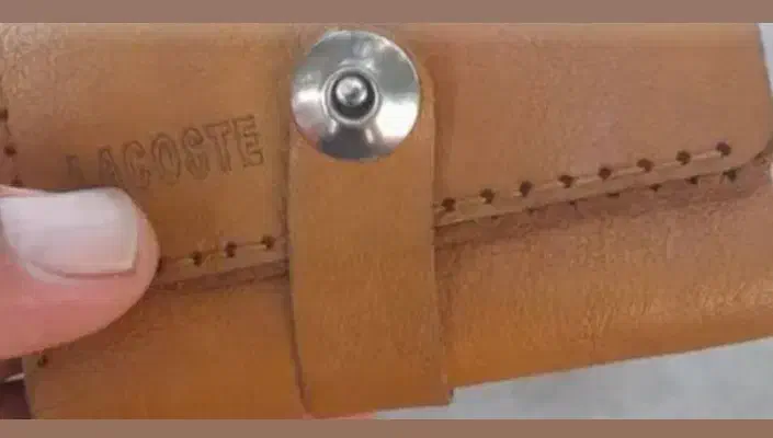 کیف پول گم شده|اشیا|کارون, |دیوار