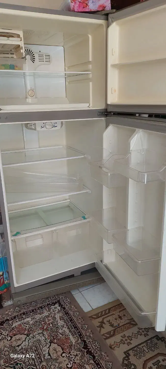 یخچال بزرگ و جادار|یخچال و فریزر|اصفهان, بهارستان (مخابرات)|دیوار